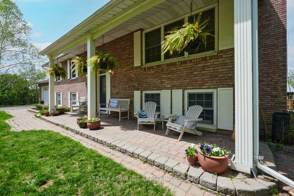 774 Kitley Line 2 Road Property Photo 1