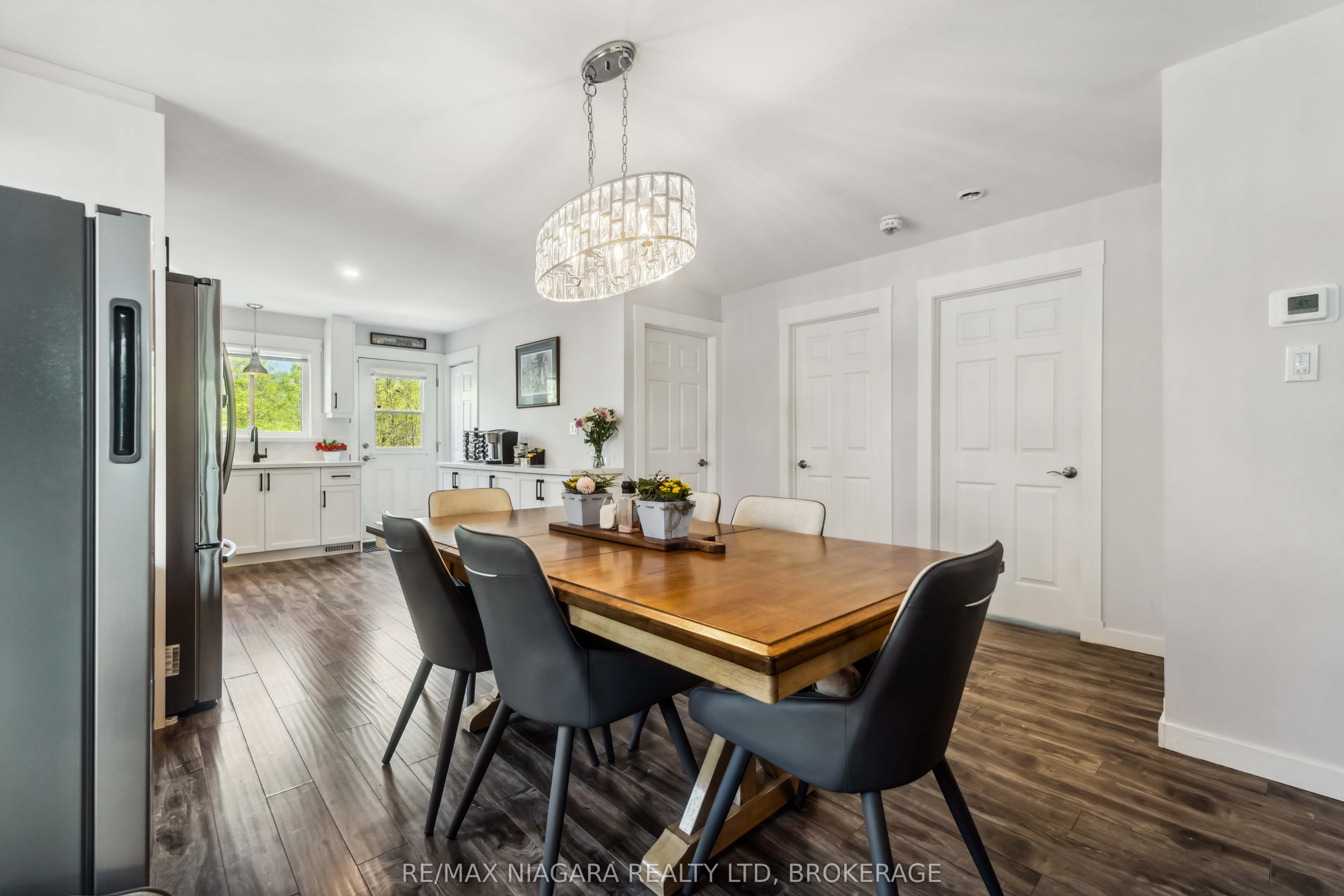 246 Martin Street Property Photo 15