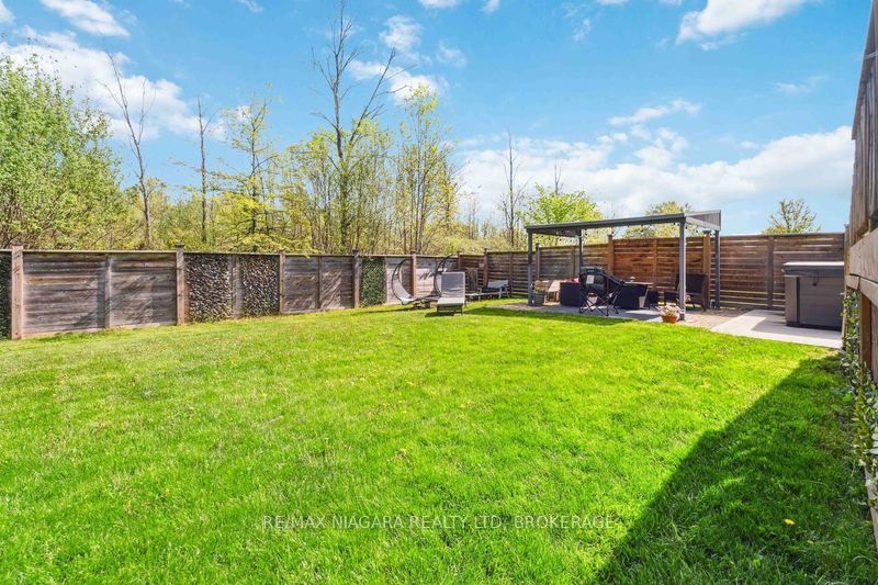 246 Martin Street Property Photo 40