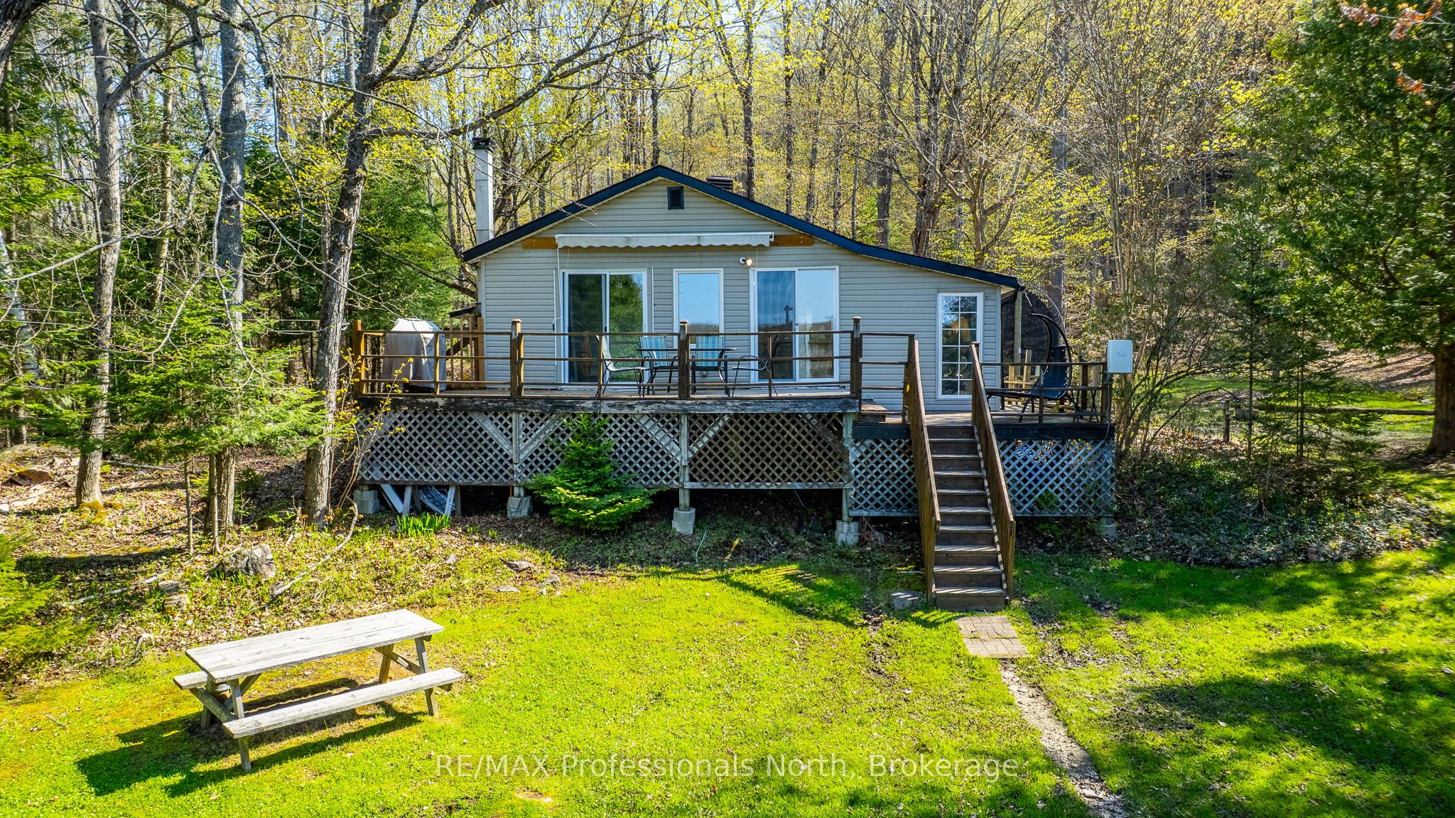 1179 Sharon Lake Dr Property Photo