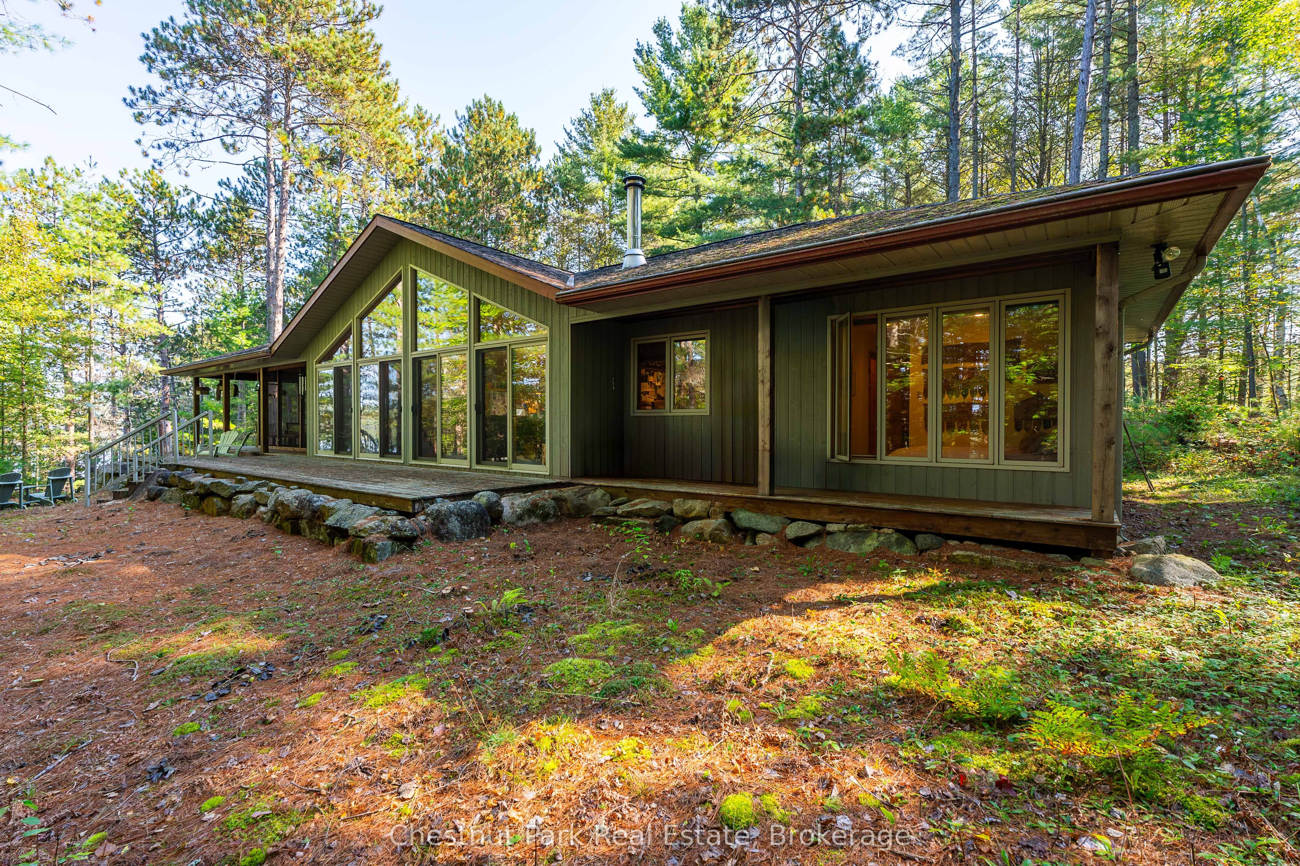 10000 Soyers - Brown Island Property Photo 4