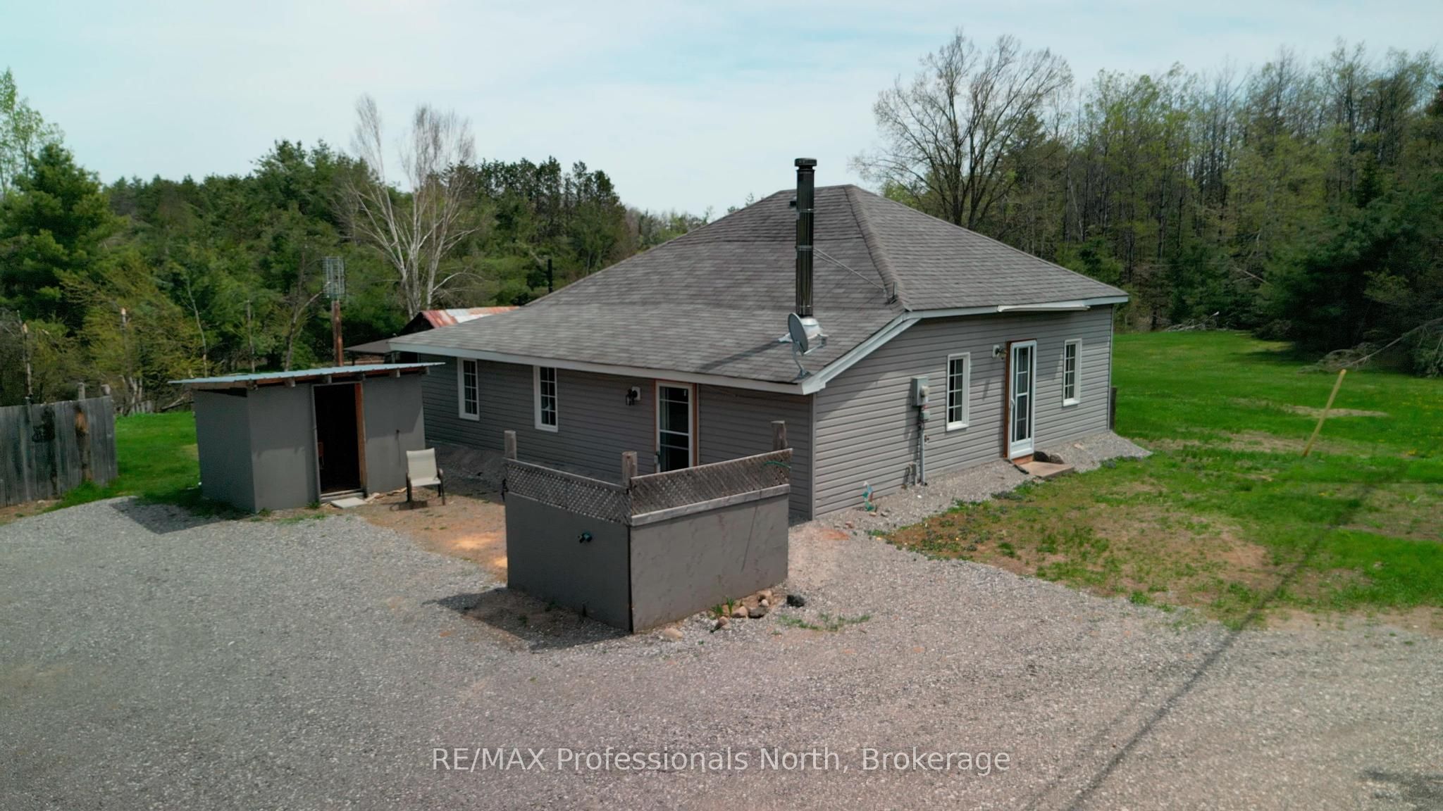 4730 County Road 121 Property Photo