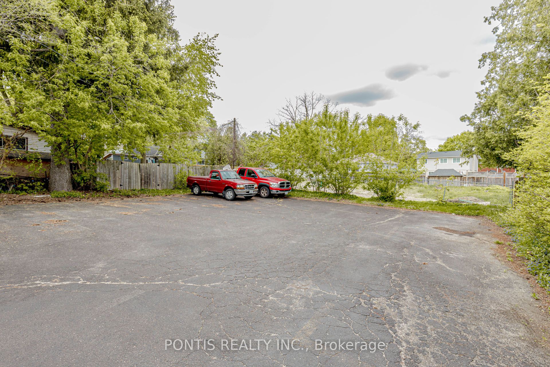 86 Cedar St Property Photo 5