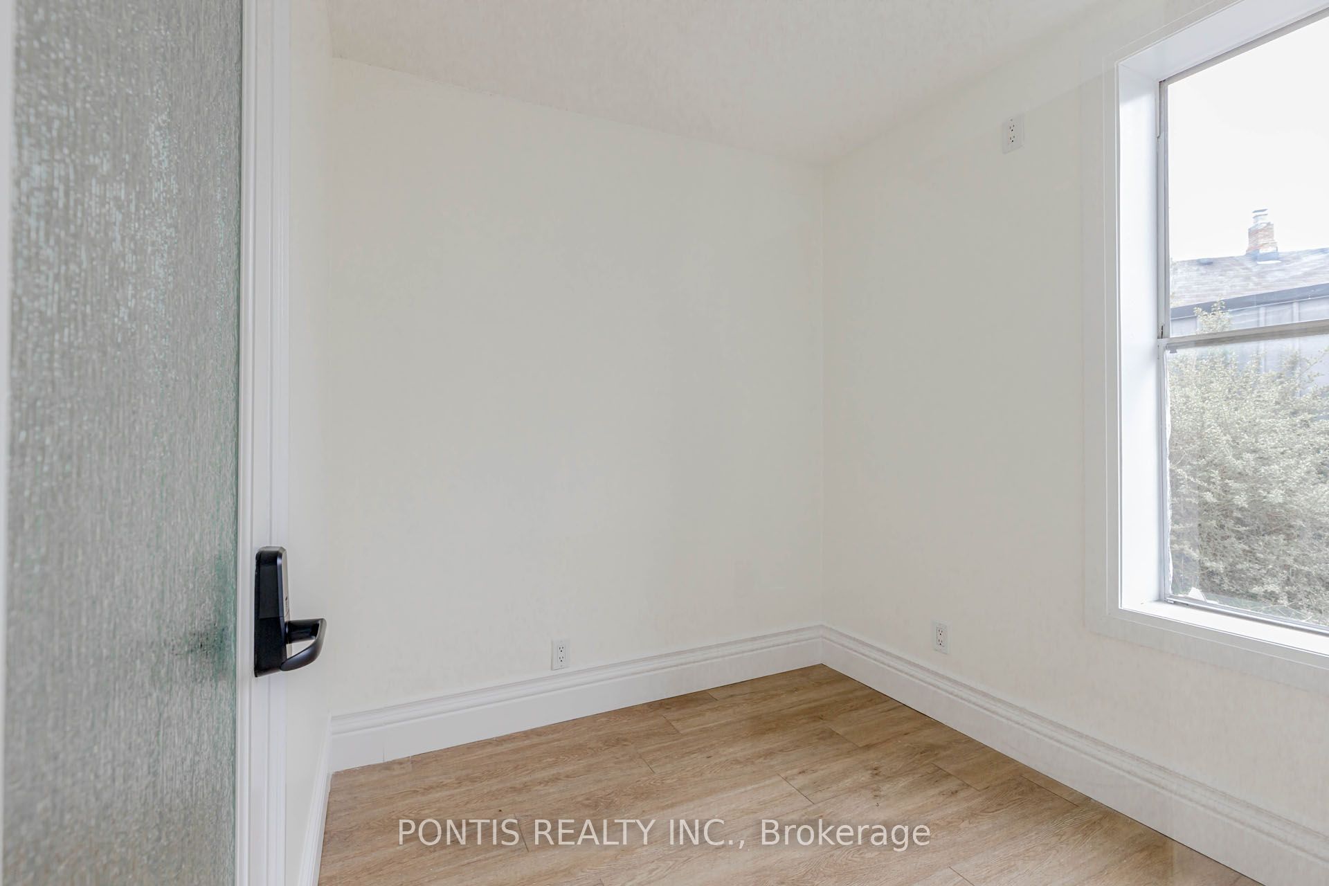 86 Cedar St Property Photo 25