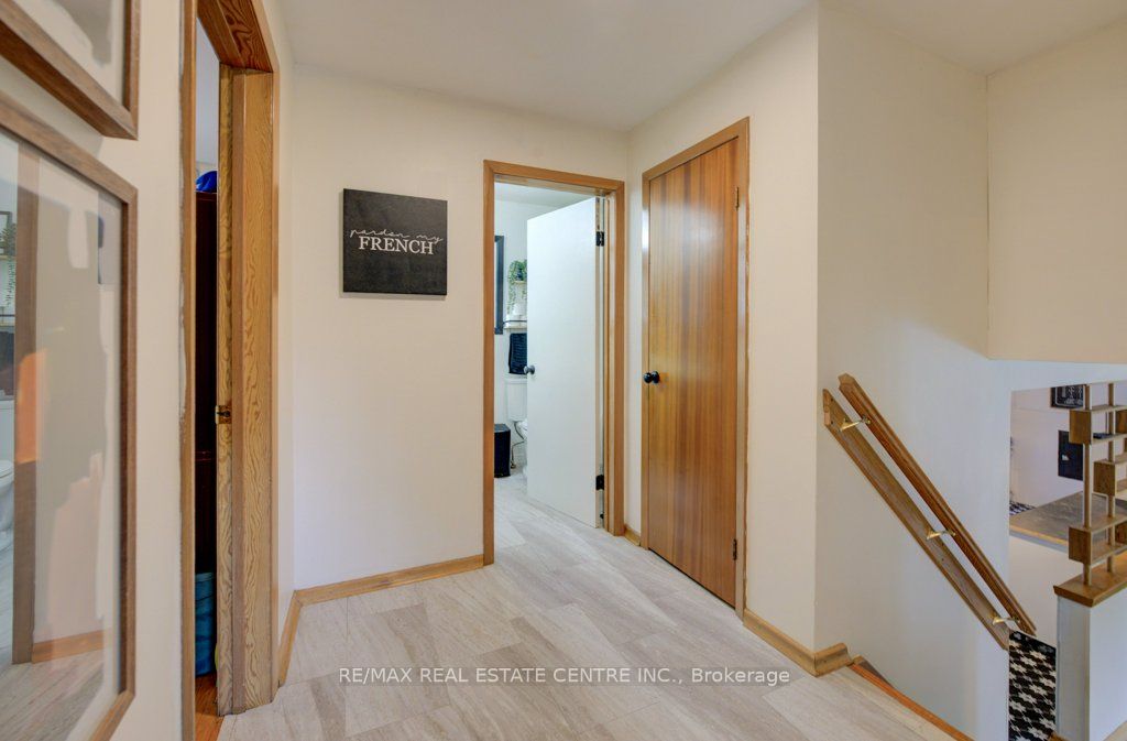 248 Fergus Avenue Property Photo 25