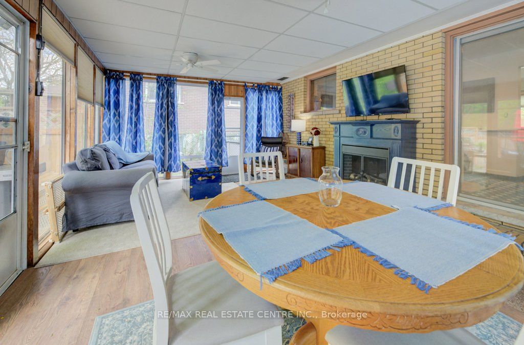 248 Fergus Avenue Property Photo 35