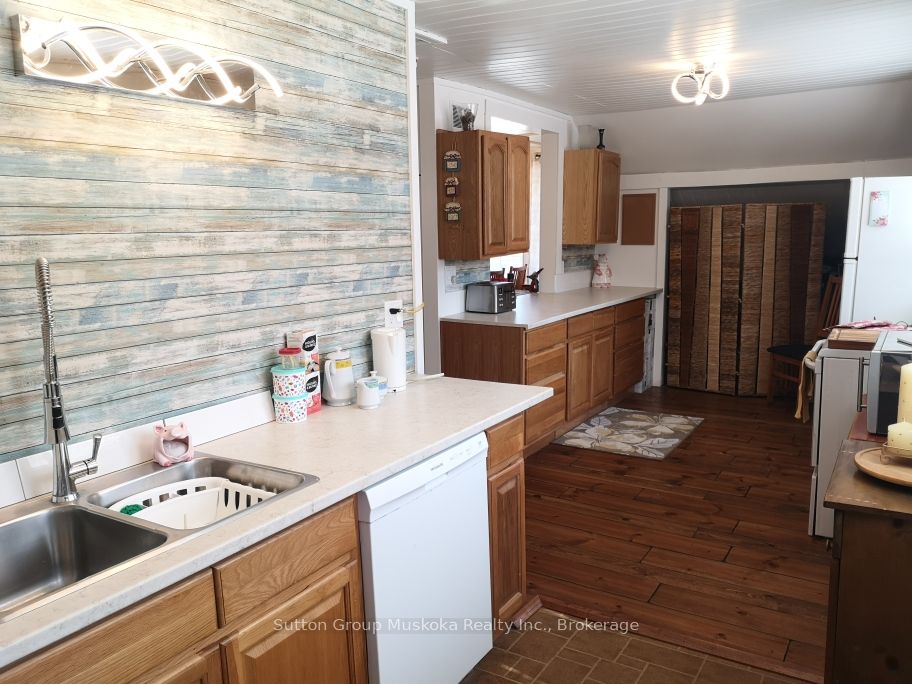 2832 Highway 60 Highway Property Photo 22