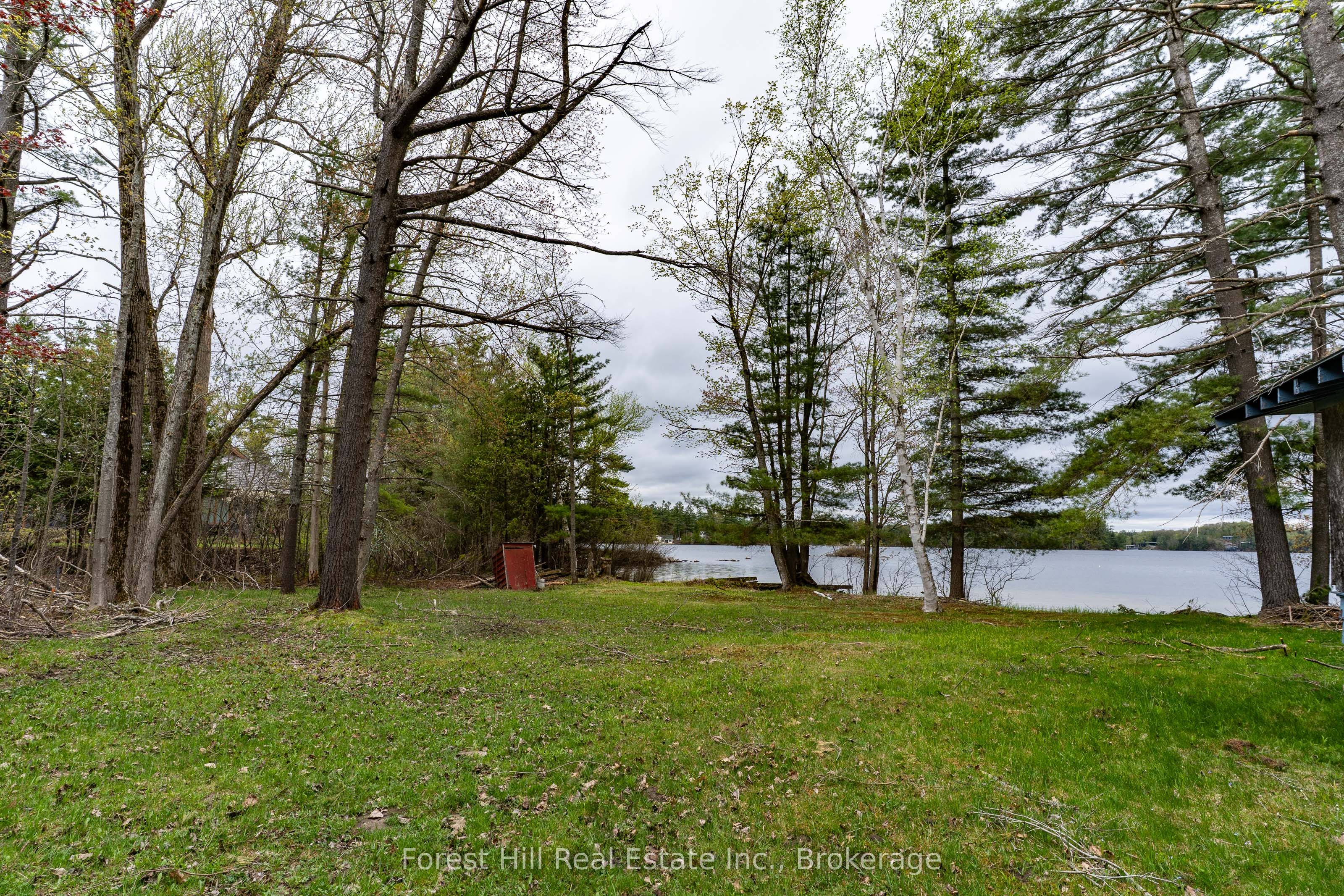 1286 Hemlock Point Rd Property Photo 1