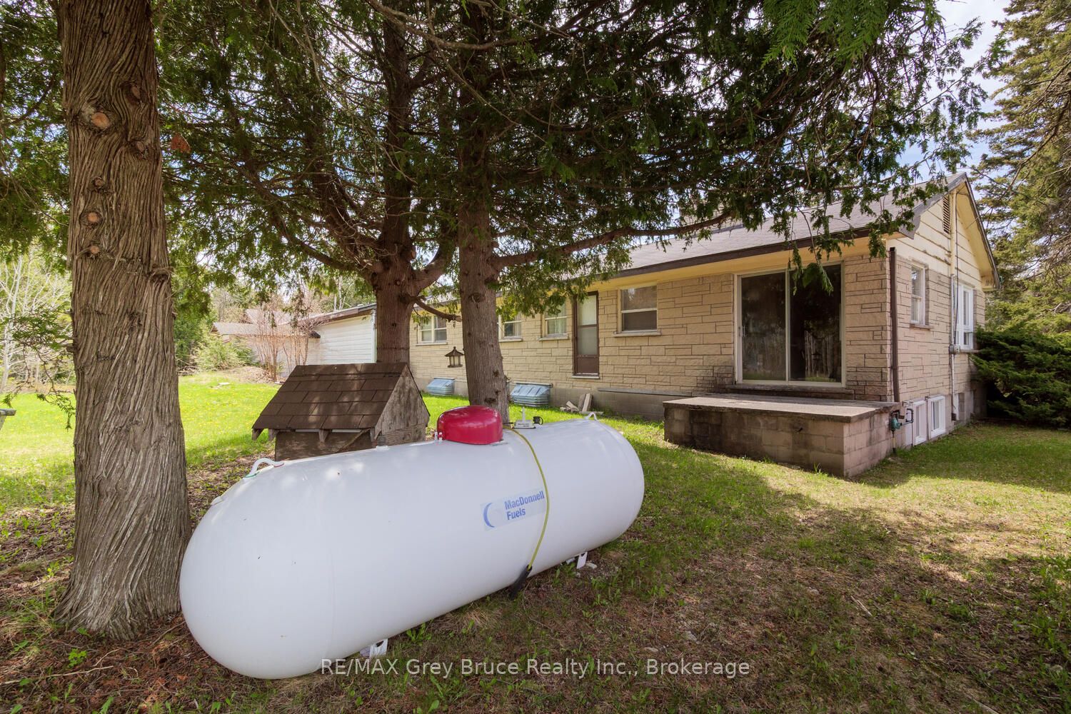 7382 Highway 6 Highway Property Photo 29