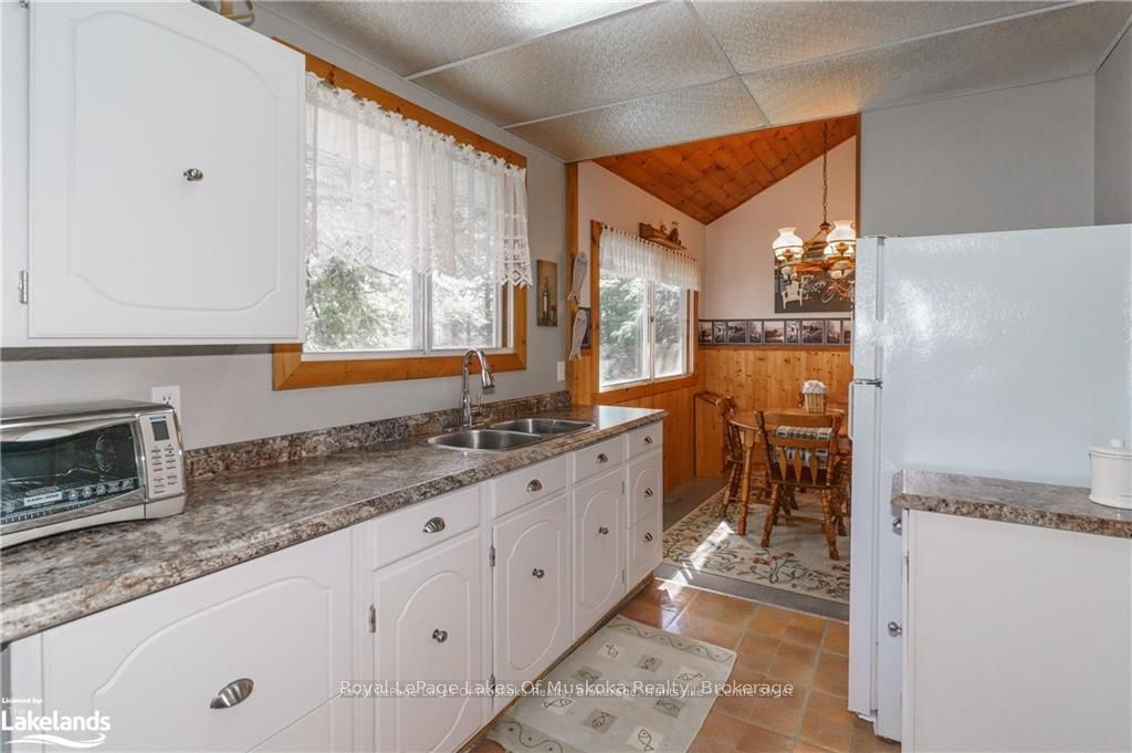 32 Maple Leaf Dr Property Photo 7