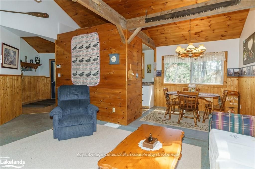 32 Maple Leaf Dr Property Photo 14