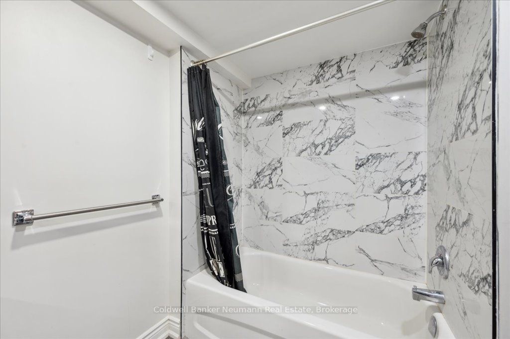 100 Guelph Street Property Photo 29