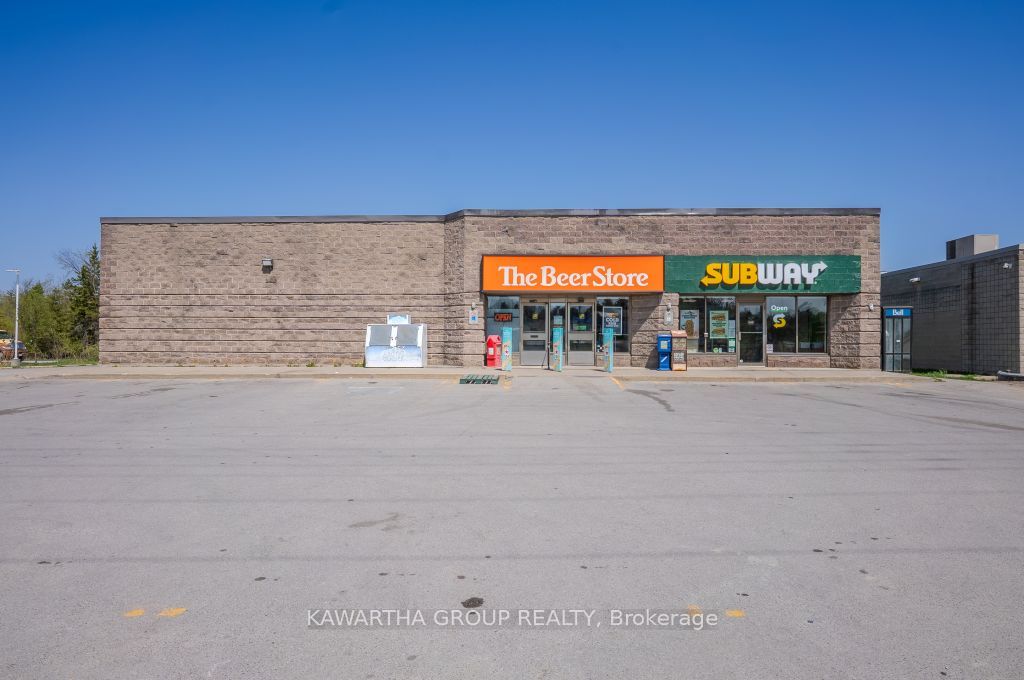 6716 35 Highway Property Photo 1