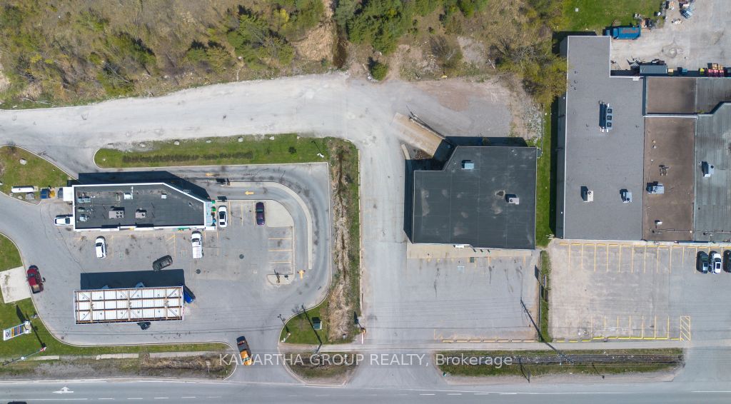 6716 35 Highway Property Photo 11