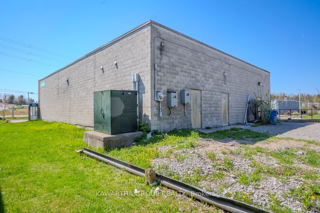 6716 35 Highway Property Photo 23