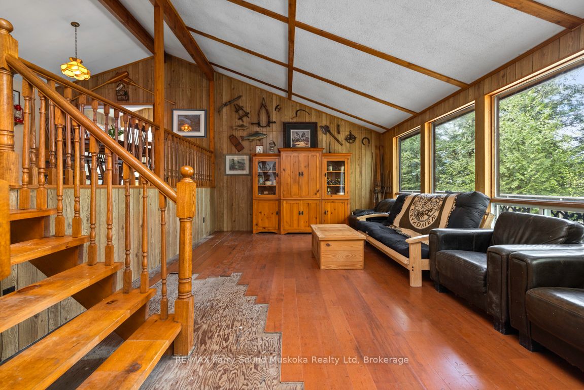 33 Houston Lane Property Photo 11