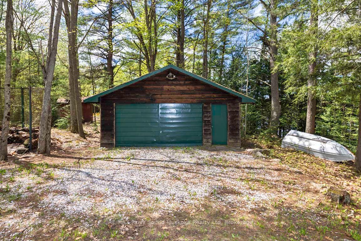 33 Houston Lane Property Photo 28