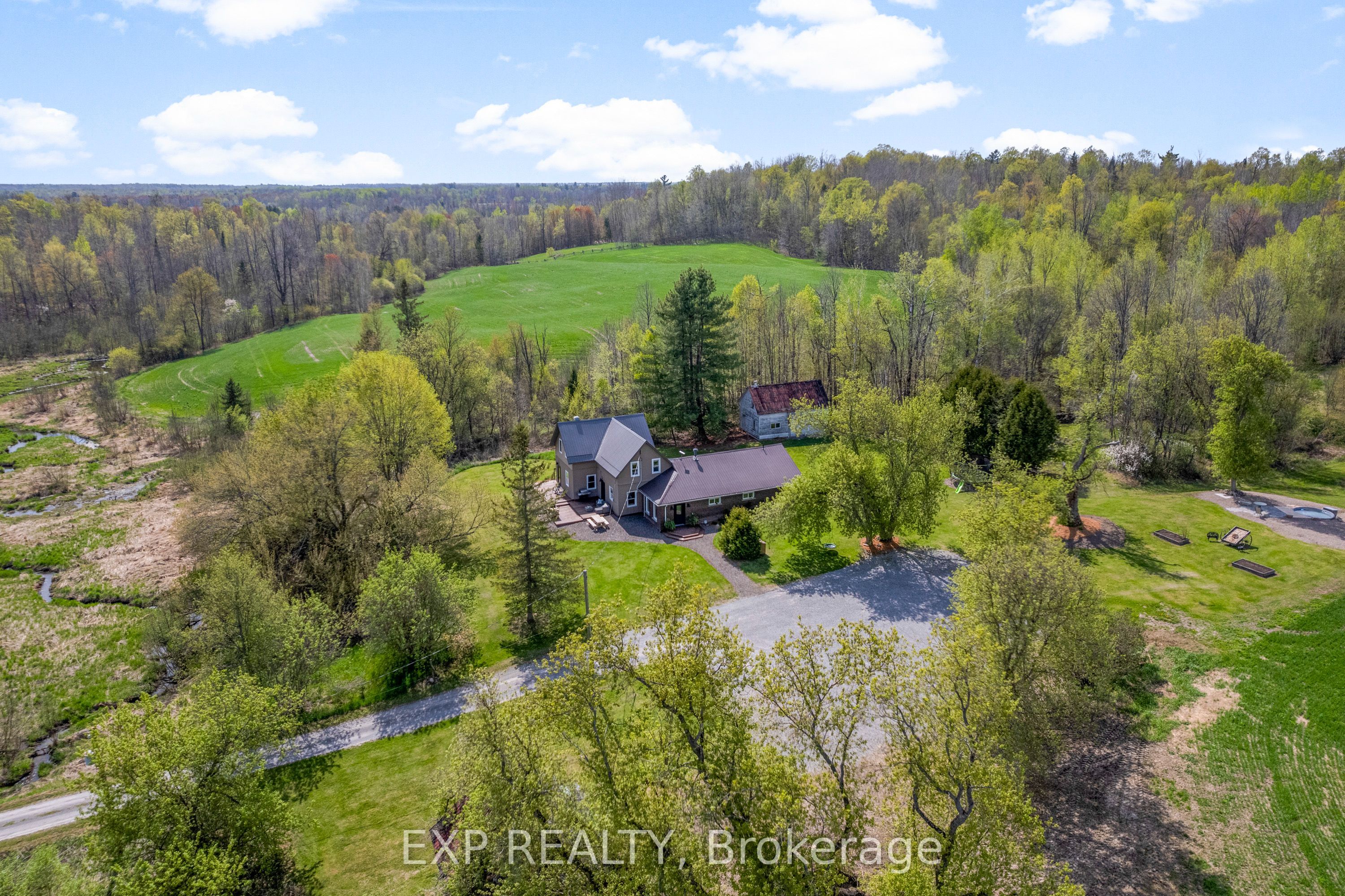 1724b Kohlsmith Road Property Photo 1