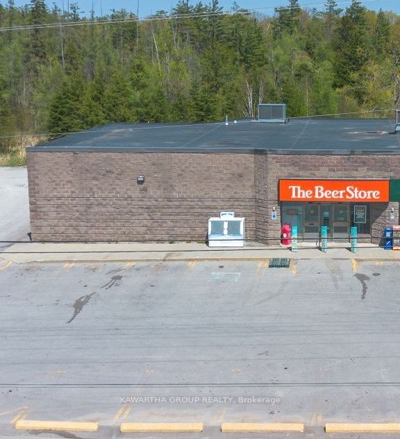 6716 35 Highway Property Photo