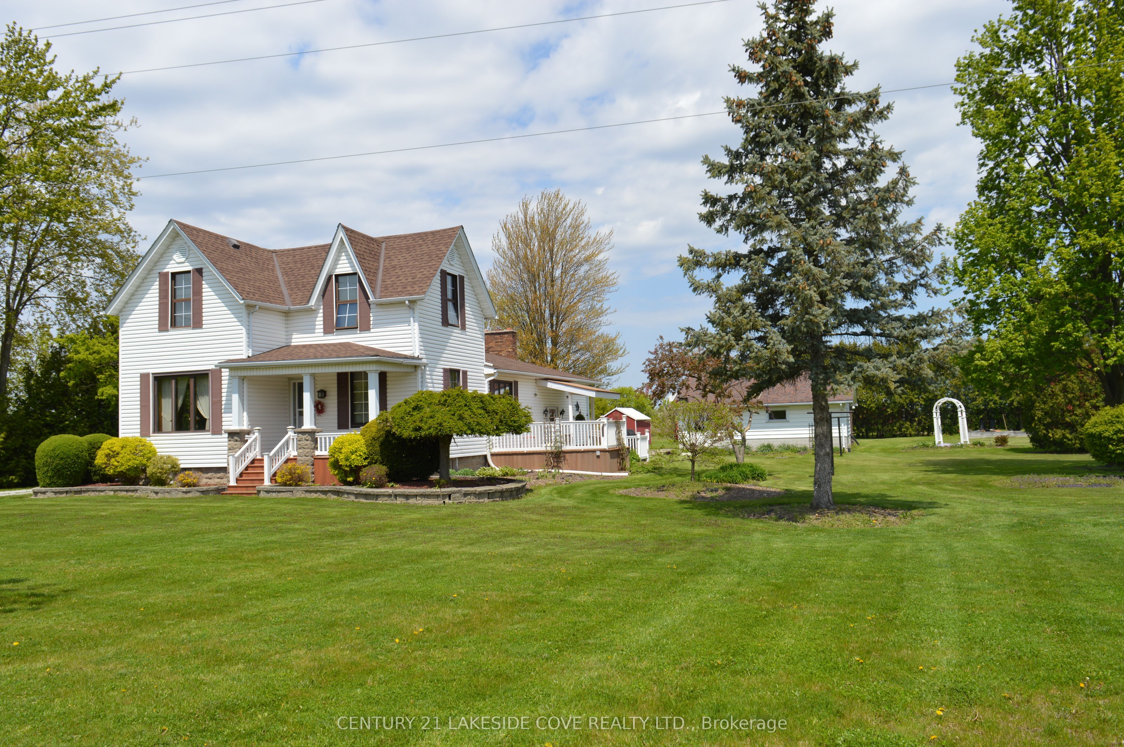268 Courtright Line Property Photo