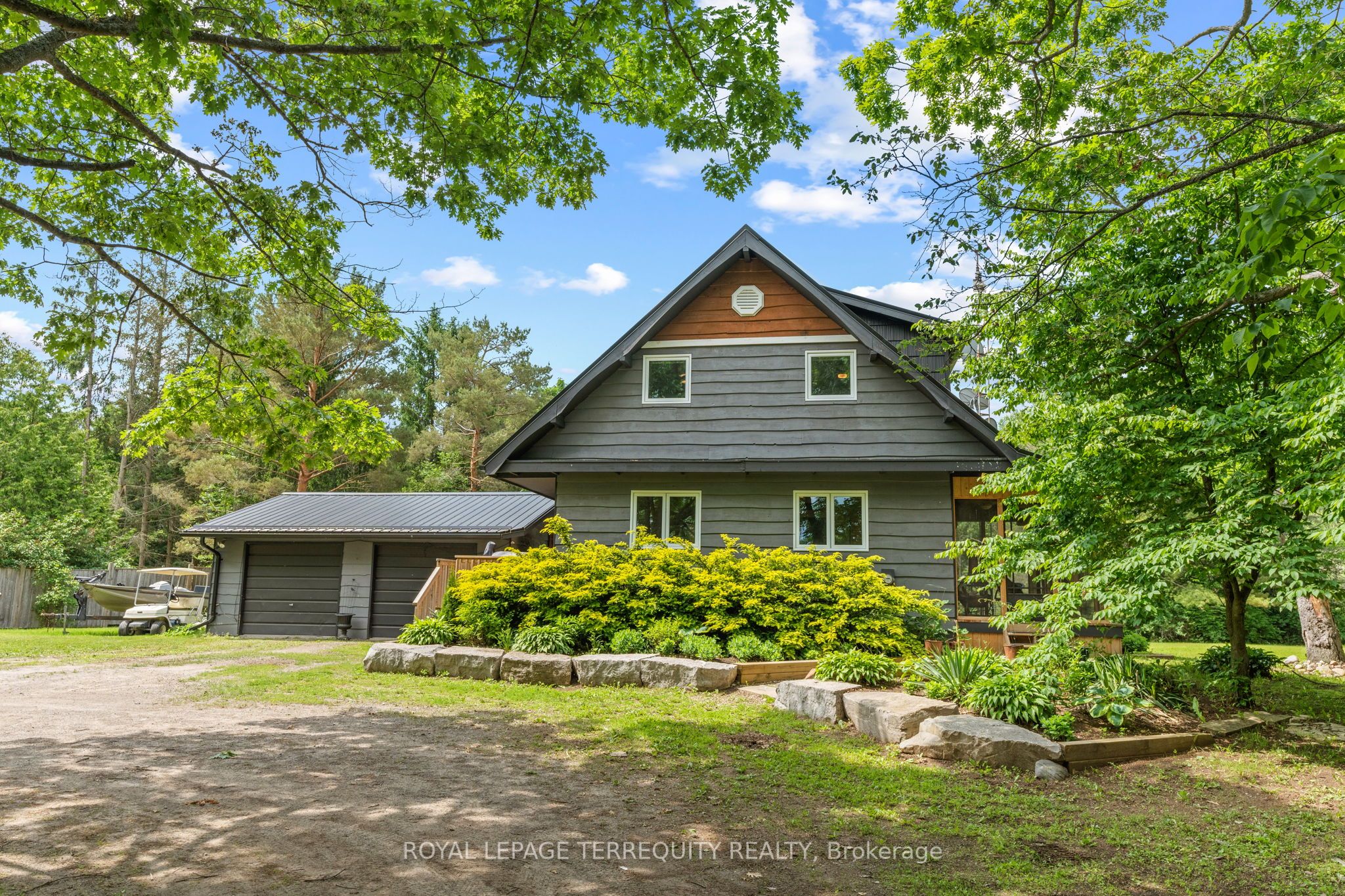 324 Godolphin Road Property Photo 1