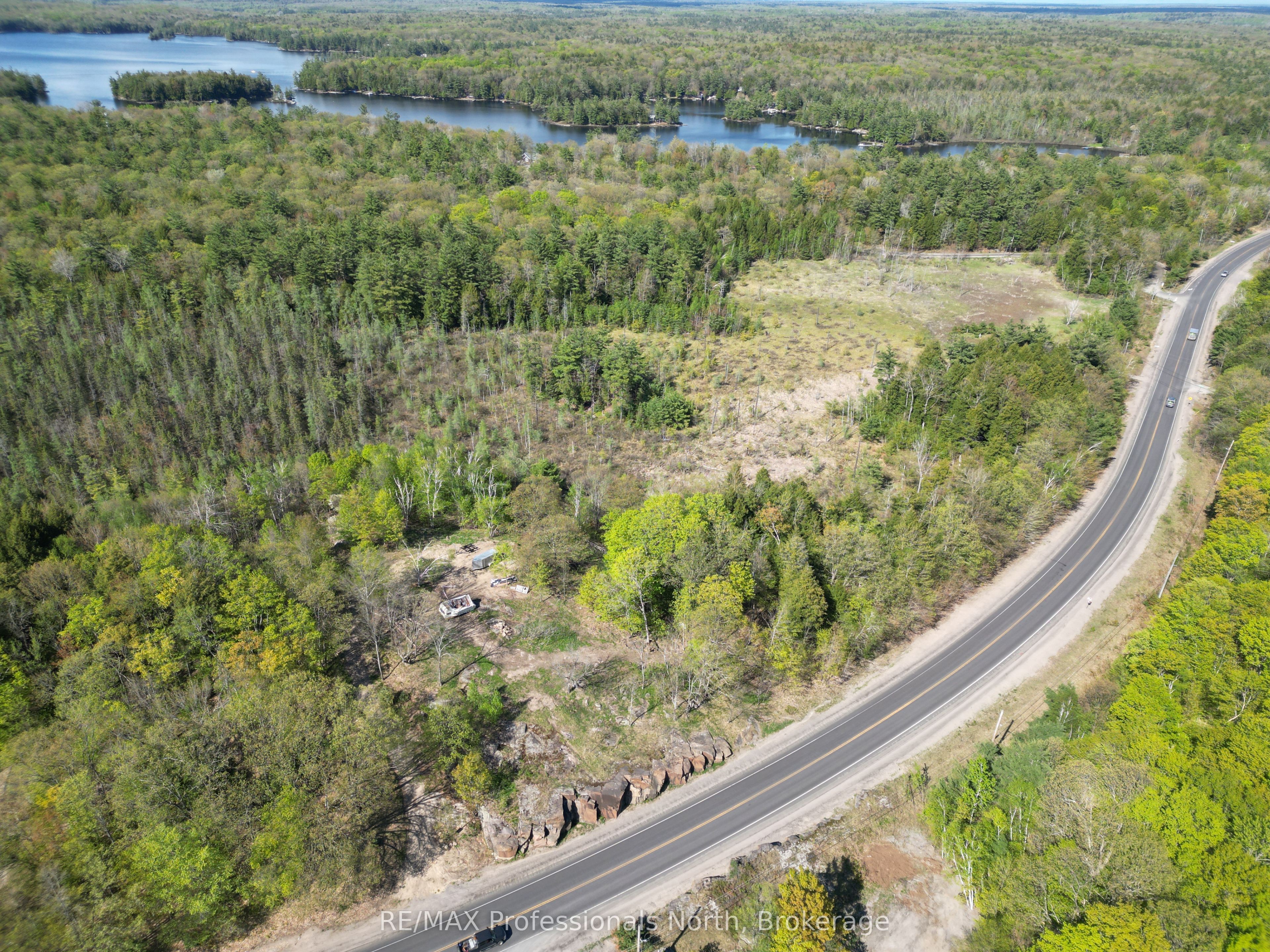2070 Muskoka 118 Road Property Photo 8