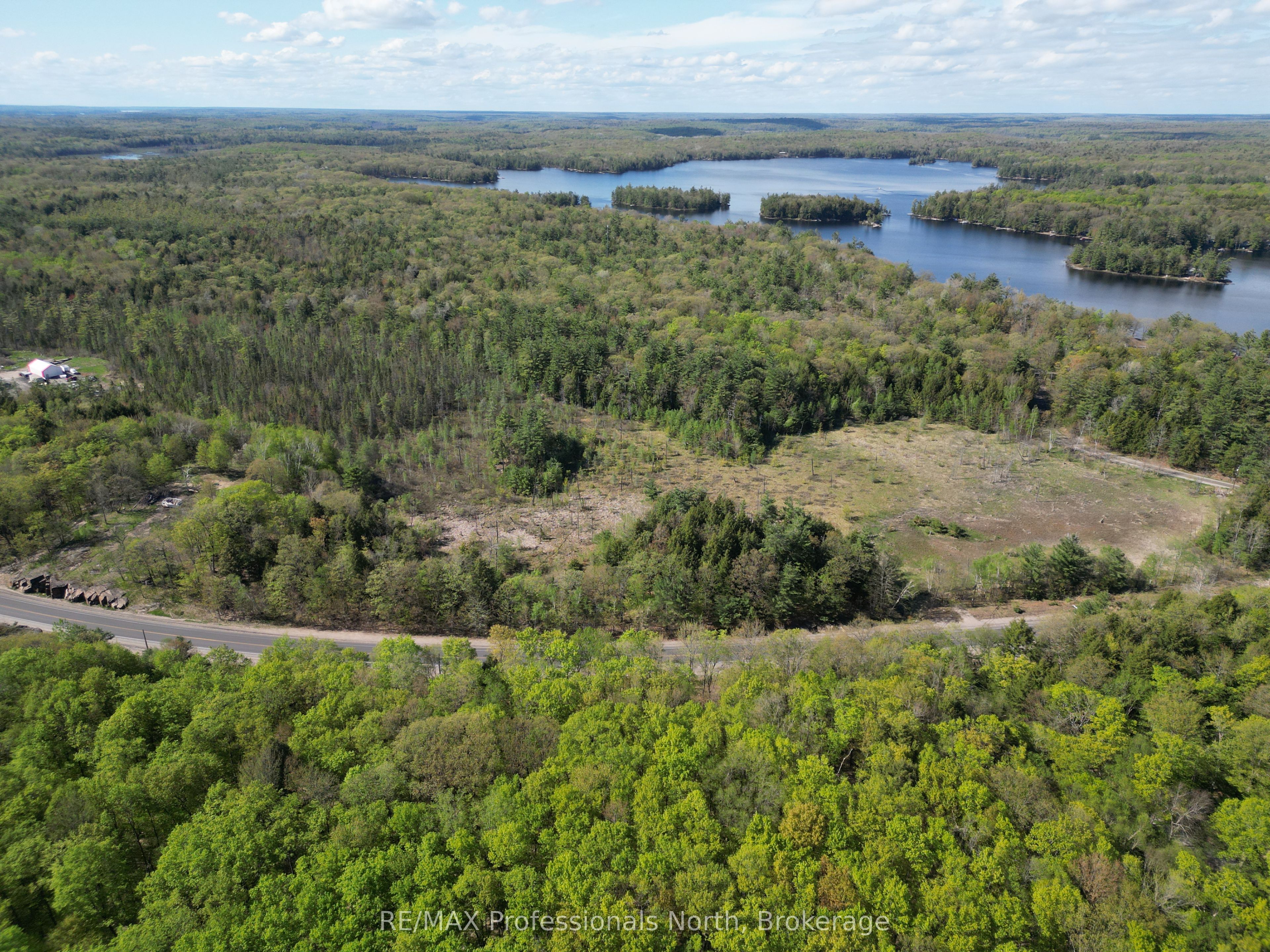 2070 Muskoka 118 Road Property Photo 9