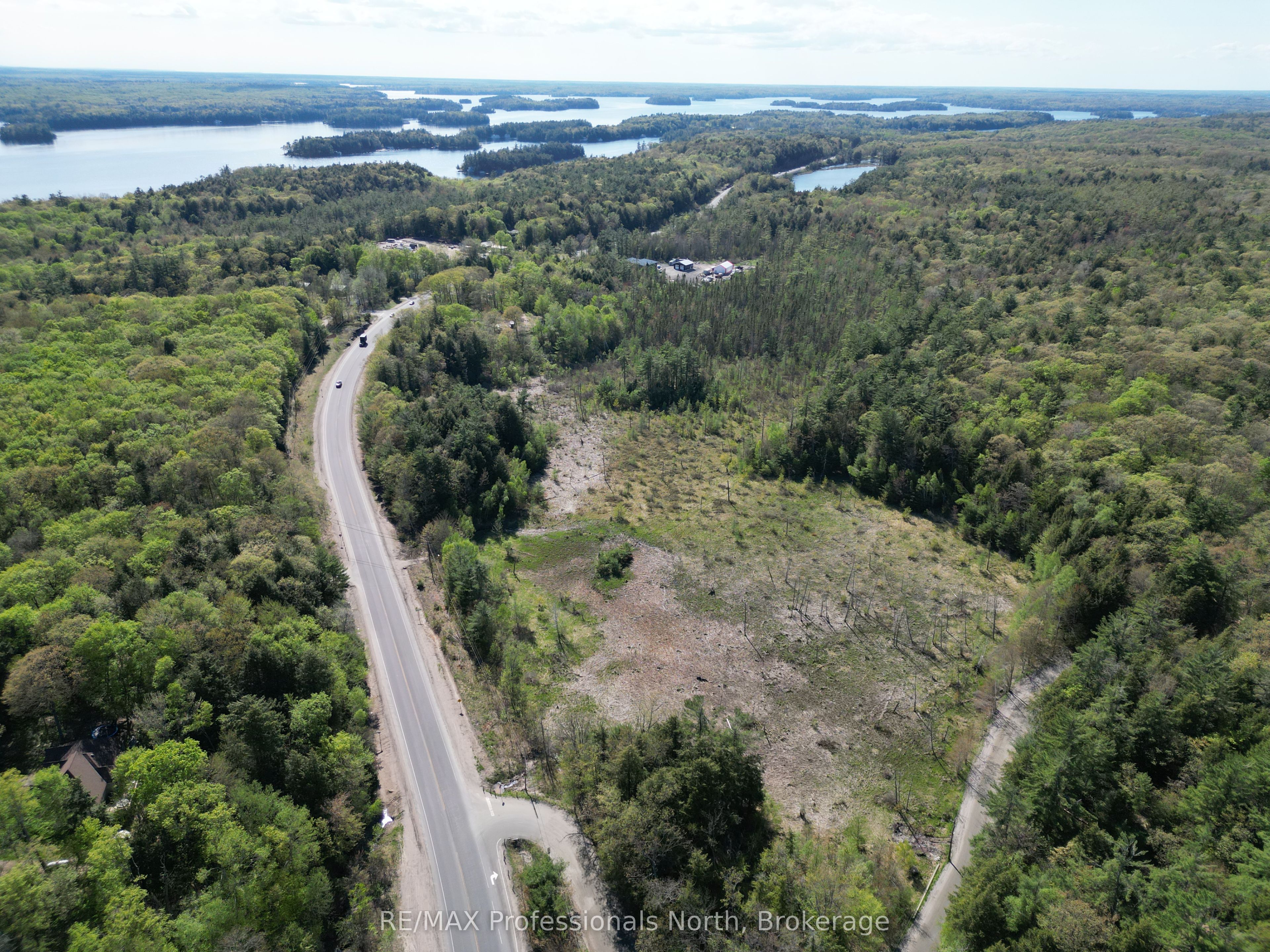2070 Muskoka 118 Road Property Photo 13