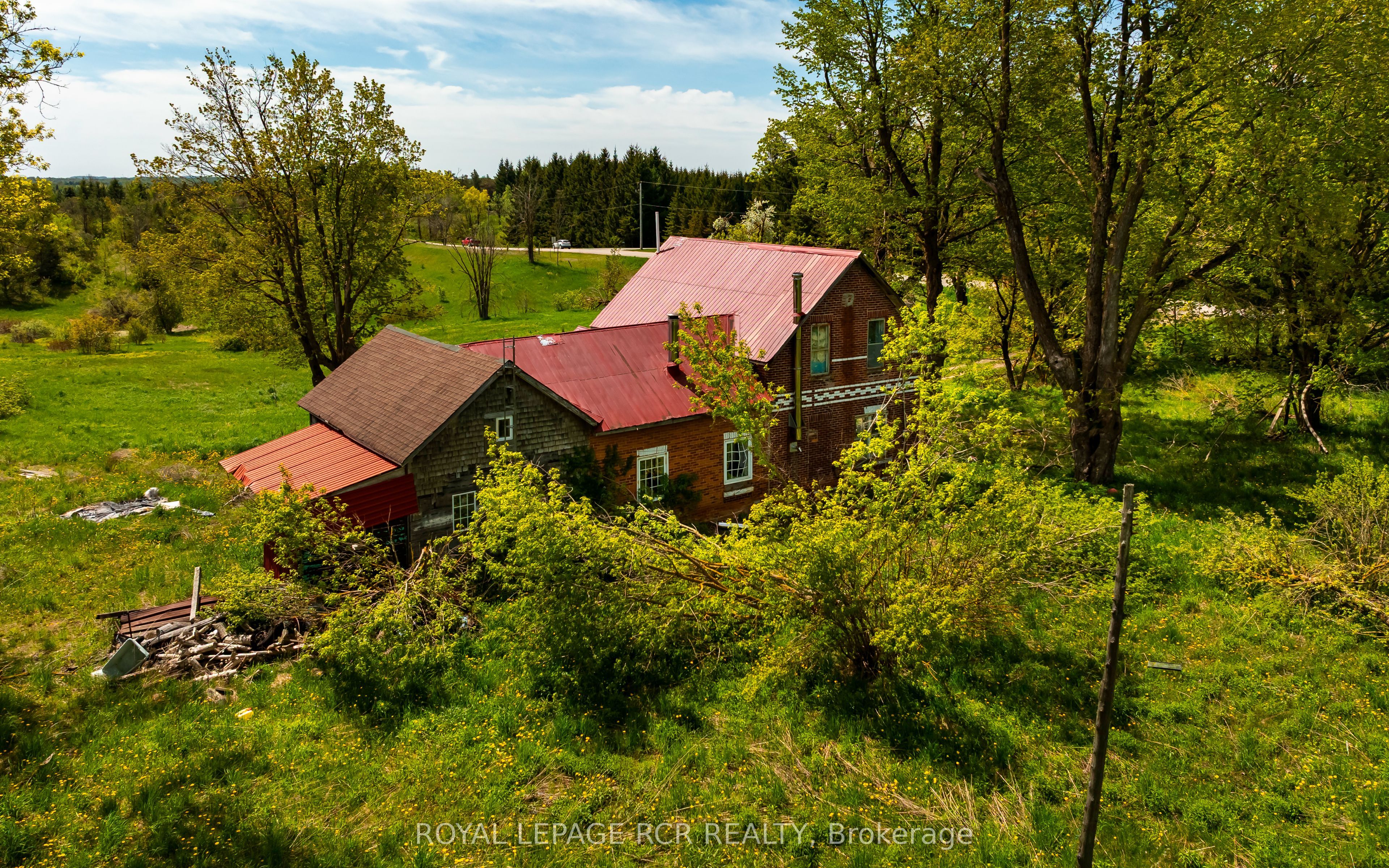 555463 Mono-amaranth Townline Property Photo 27