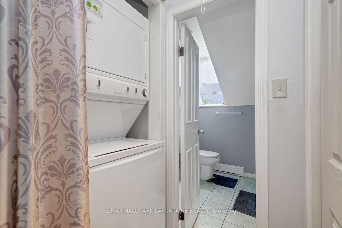 100 Gore St E Property Photo 42
