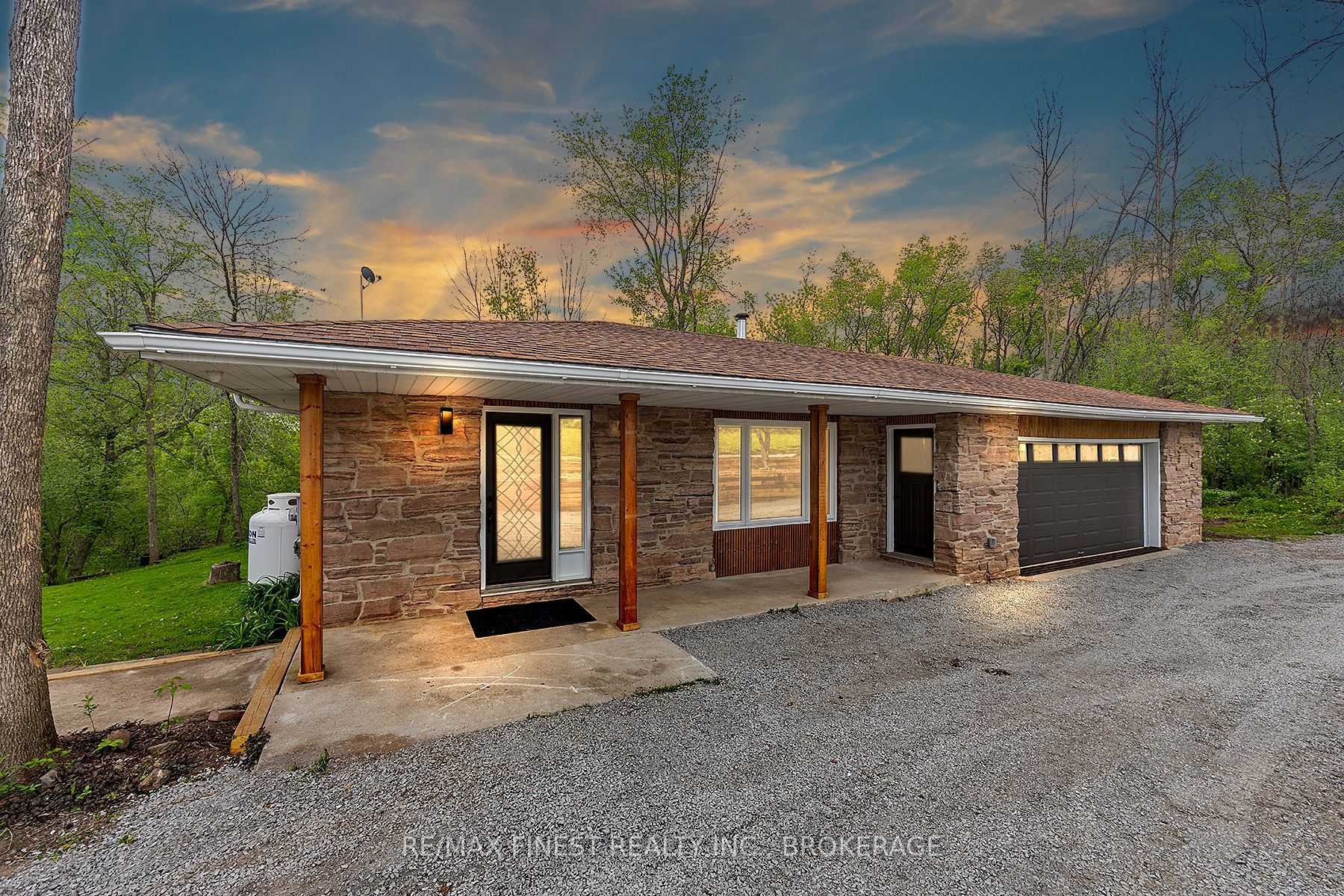 3327 Wilton Road Property Photo