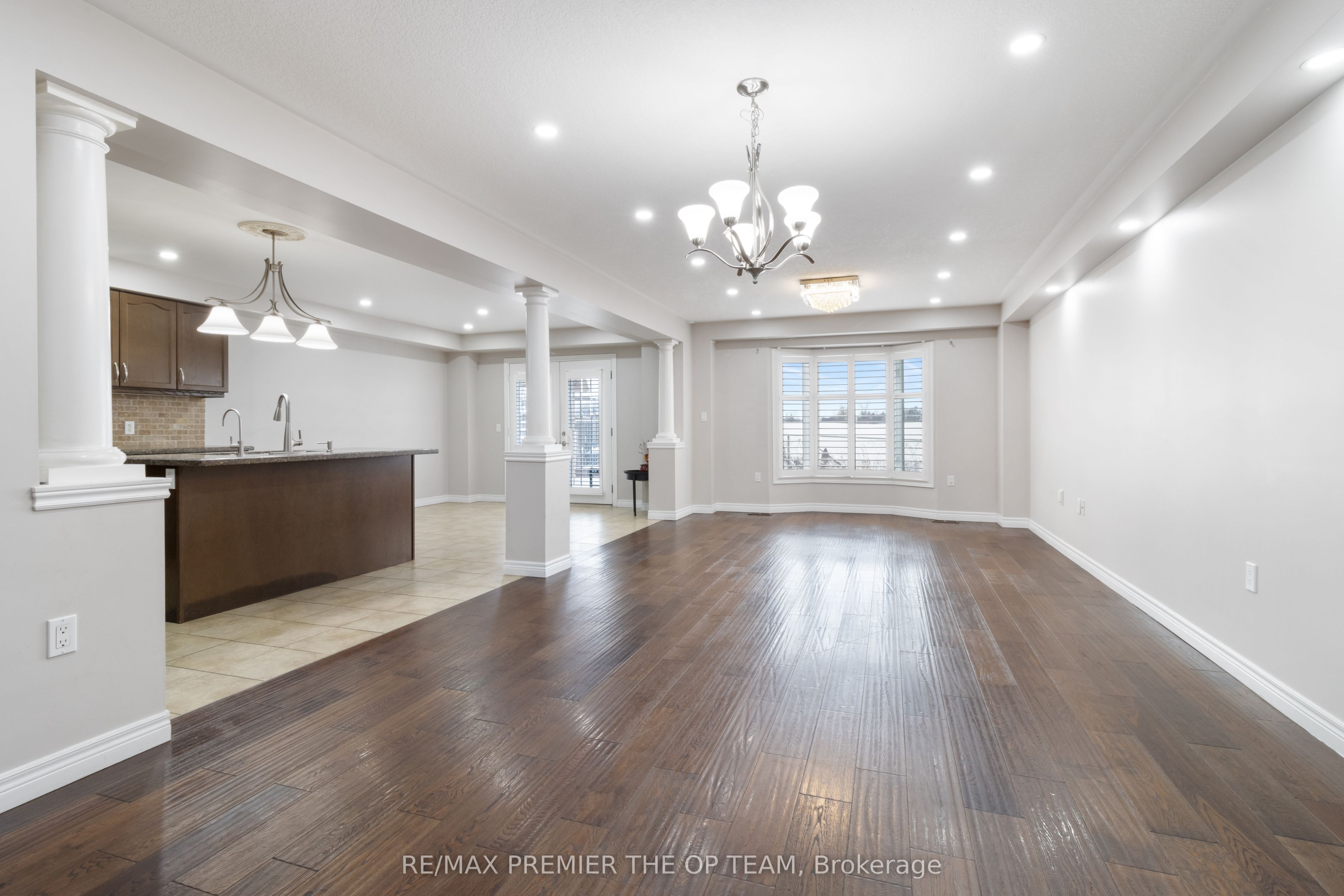 147 Pelech Crescent Property Photo 10