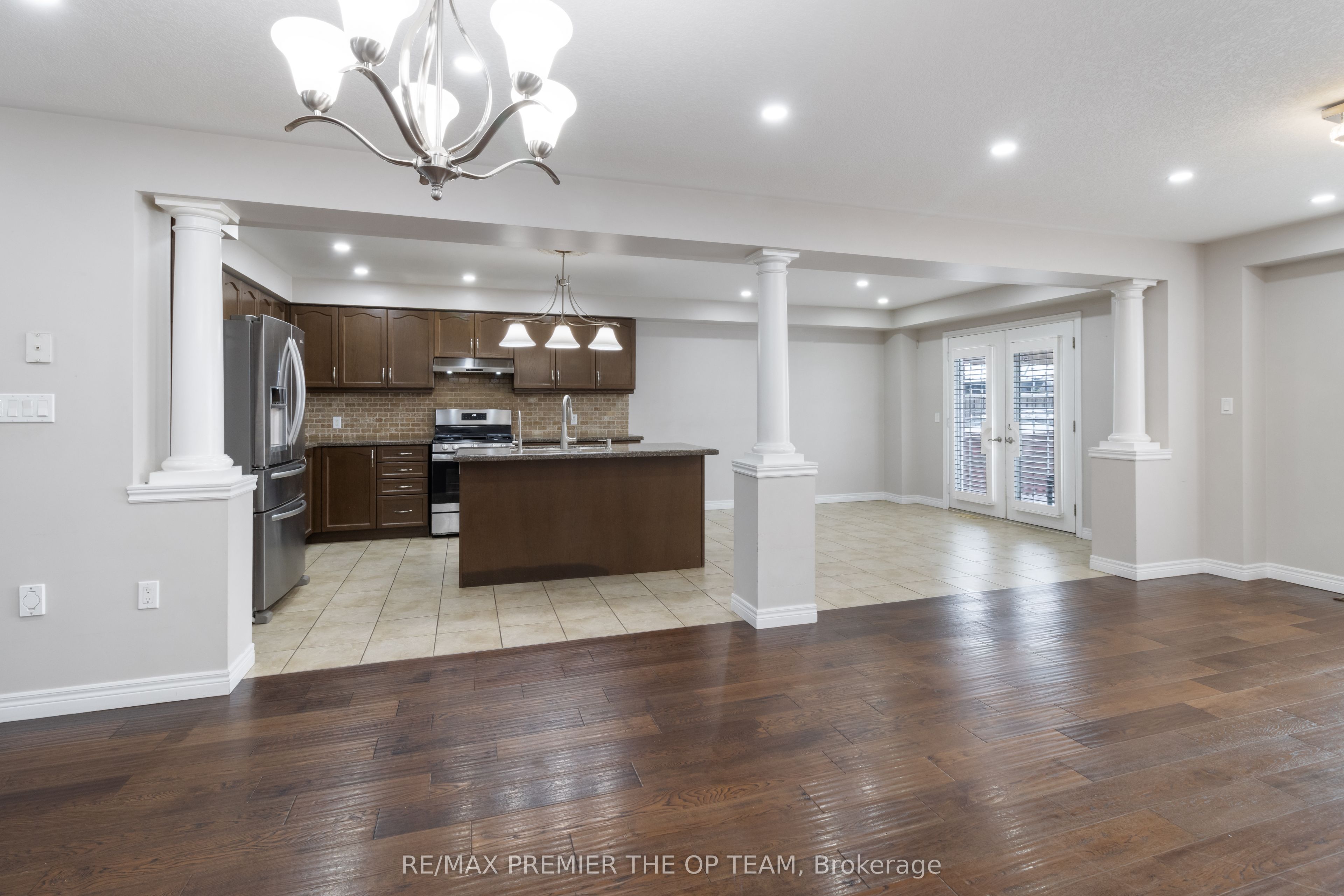 147 Pelech Crescent Property Photo 11