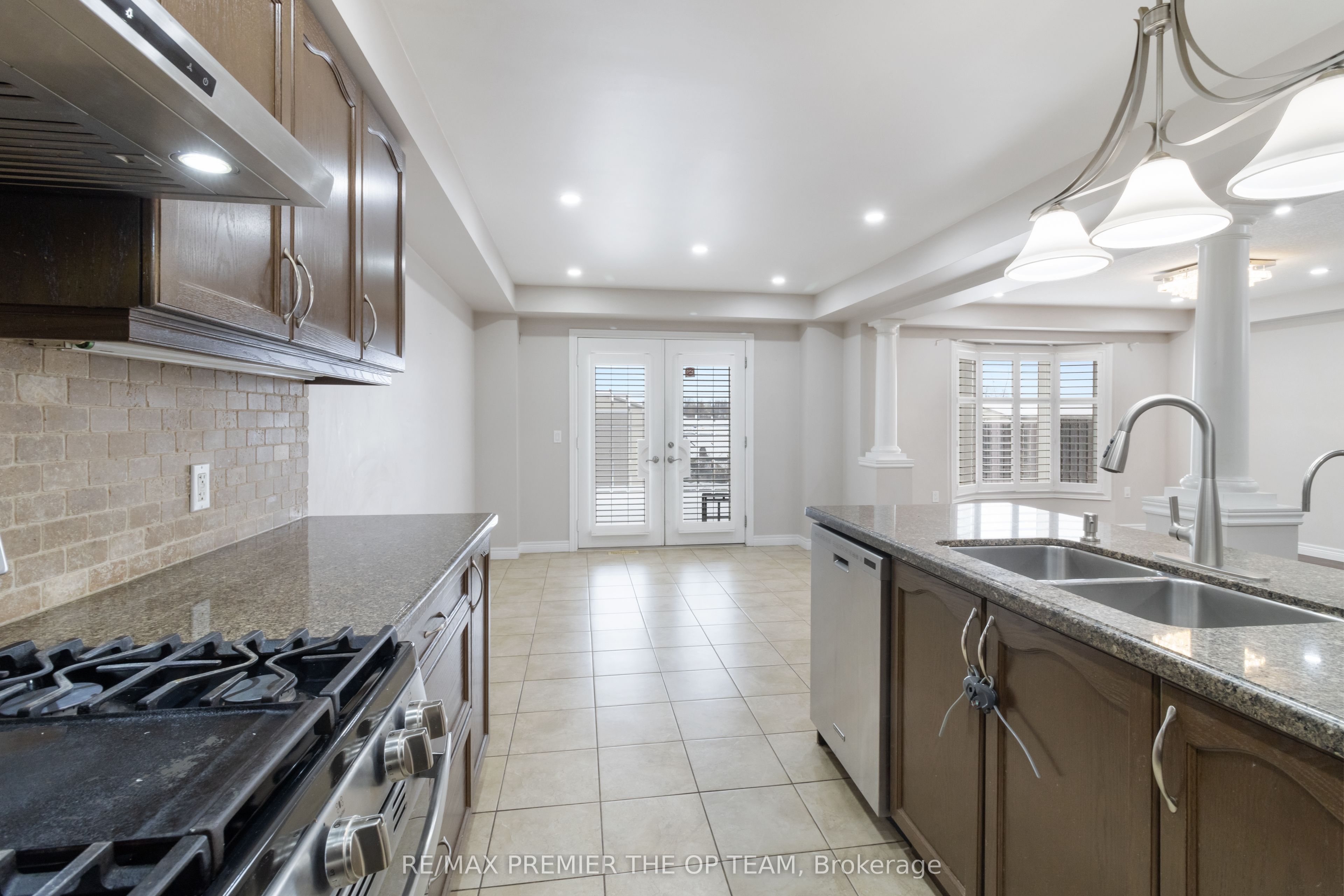147 Pelech Crescent Property Photo 16