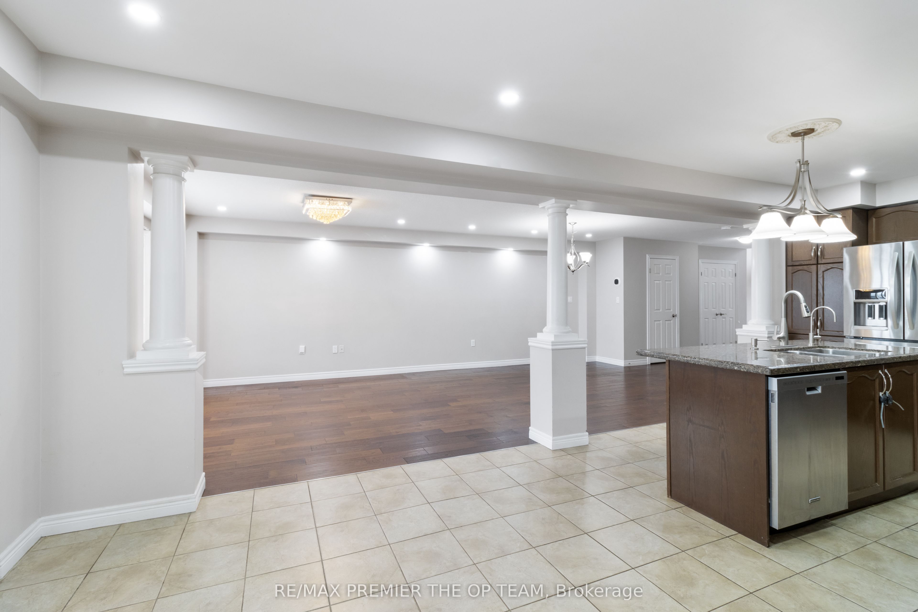 147 Pelech Crescent Property Photo 21