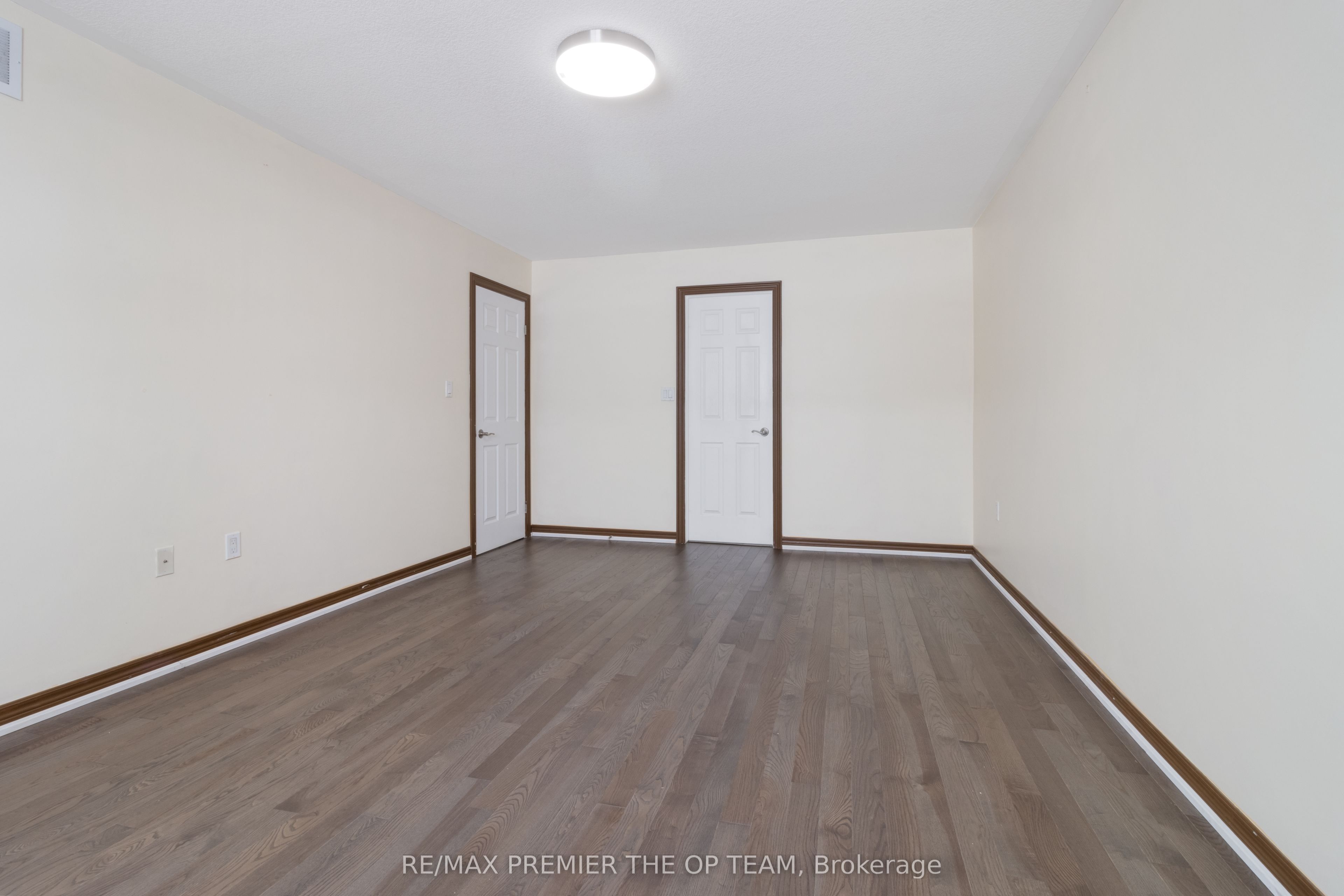 147 Pelech Crescent Property Photo 35
