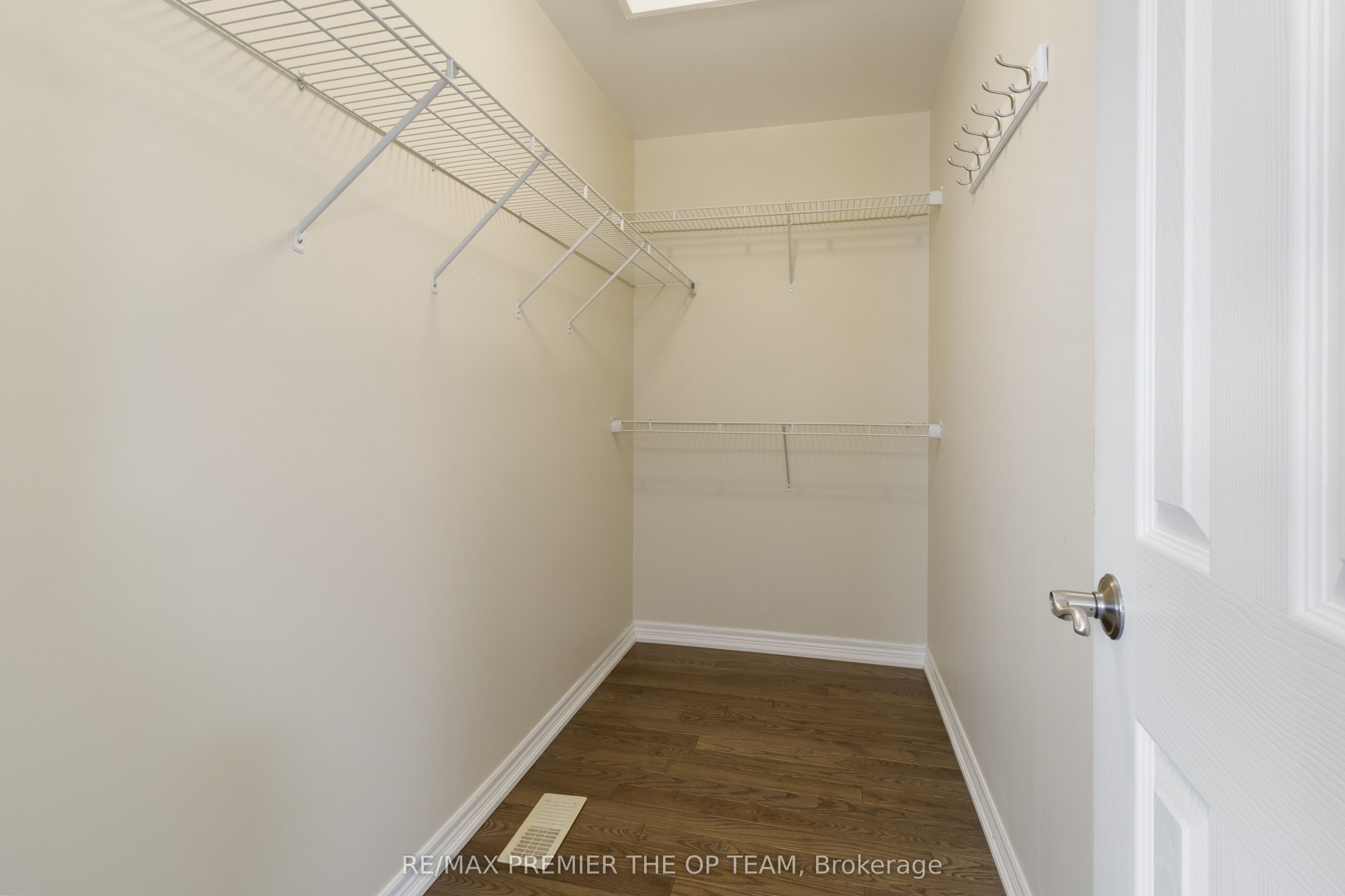 147 Pelech Crescent Property Photo 37