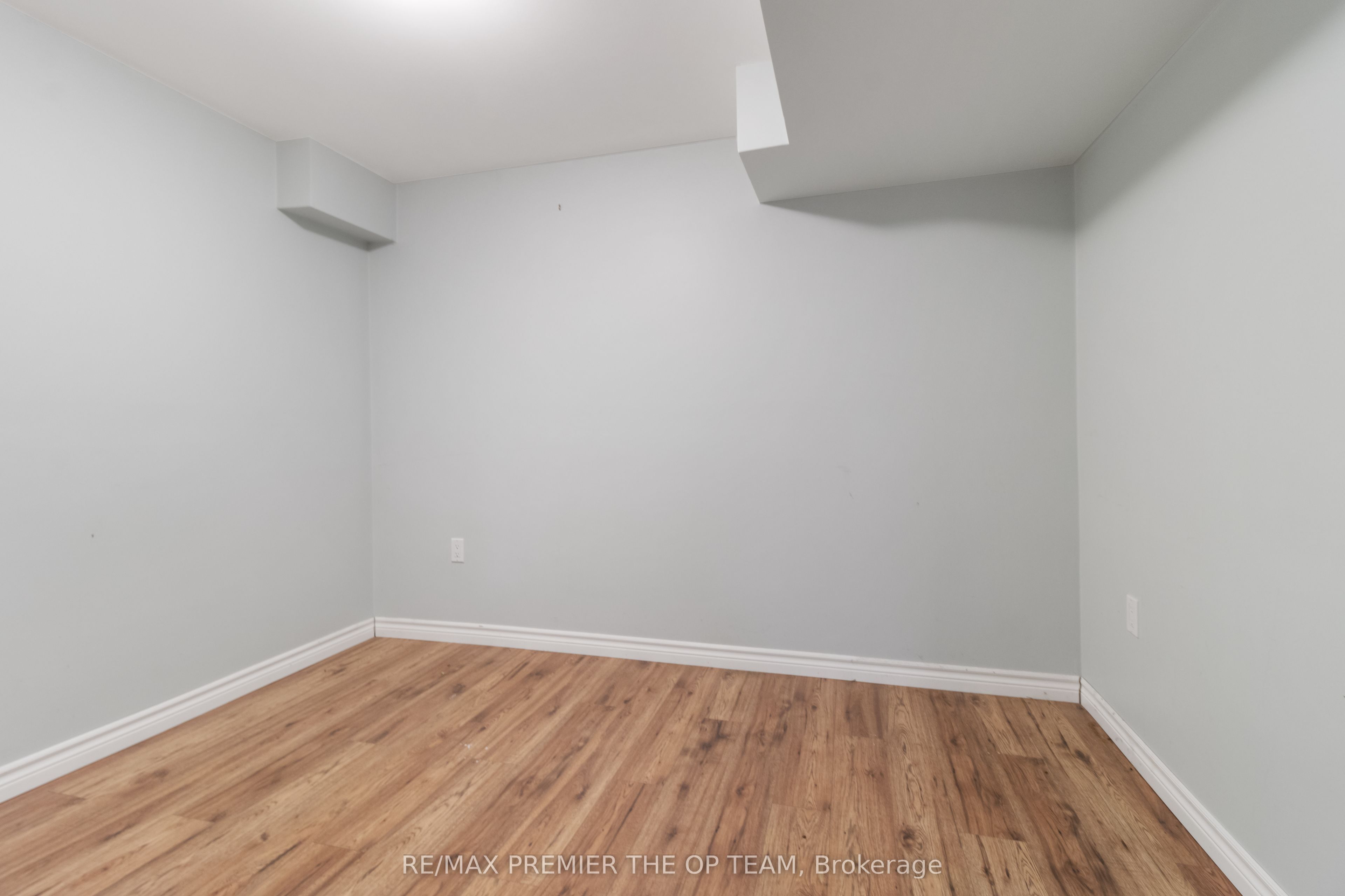 147 Pelech Crescent Property Photo 45