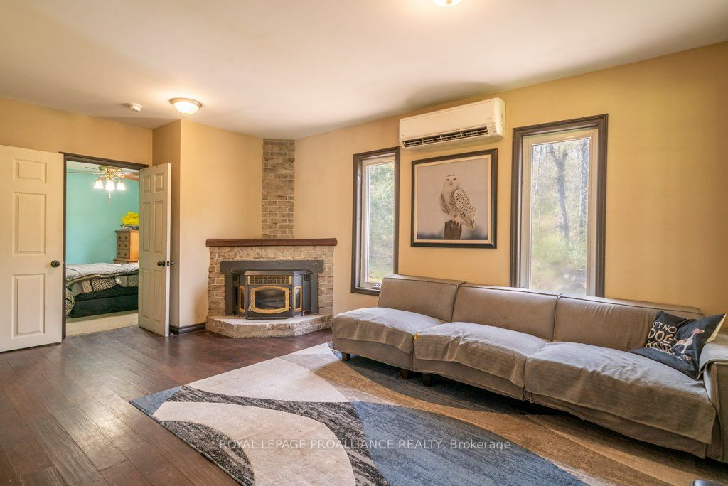 1058 Jacques Bay Road Property Photo 17