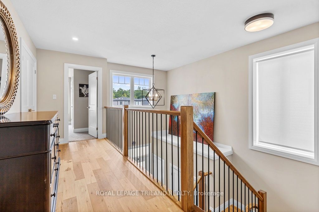 1592 Applerock Avenue Property Photo 15