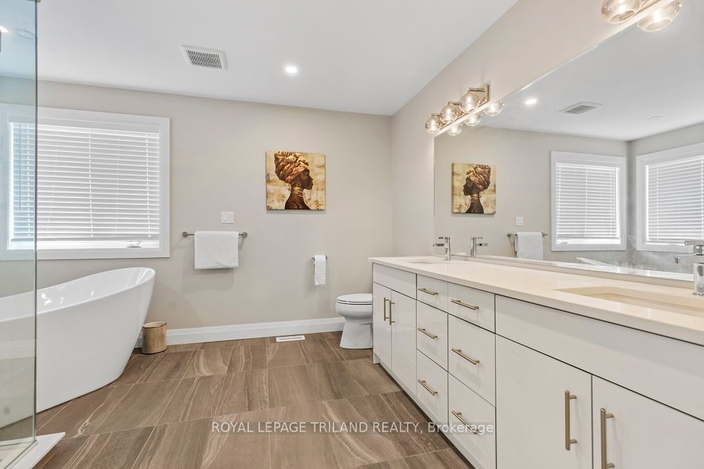 1592 Applerock Avenue Property Photo 19