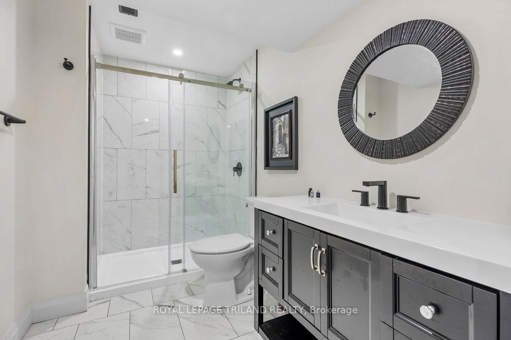 1592 Applerock Avenue Property Photo 25