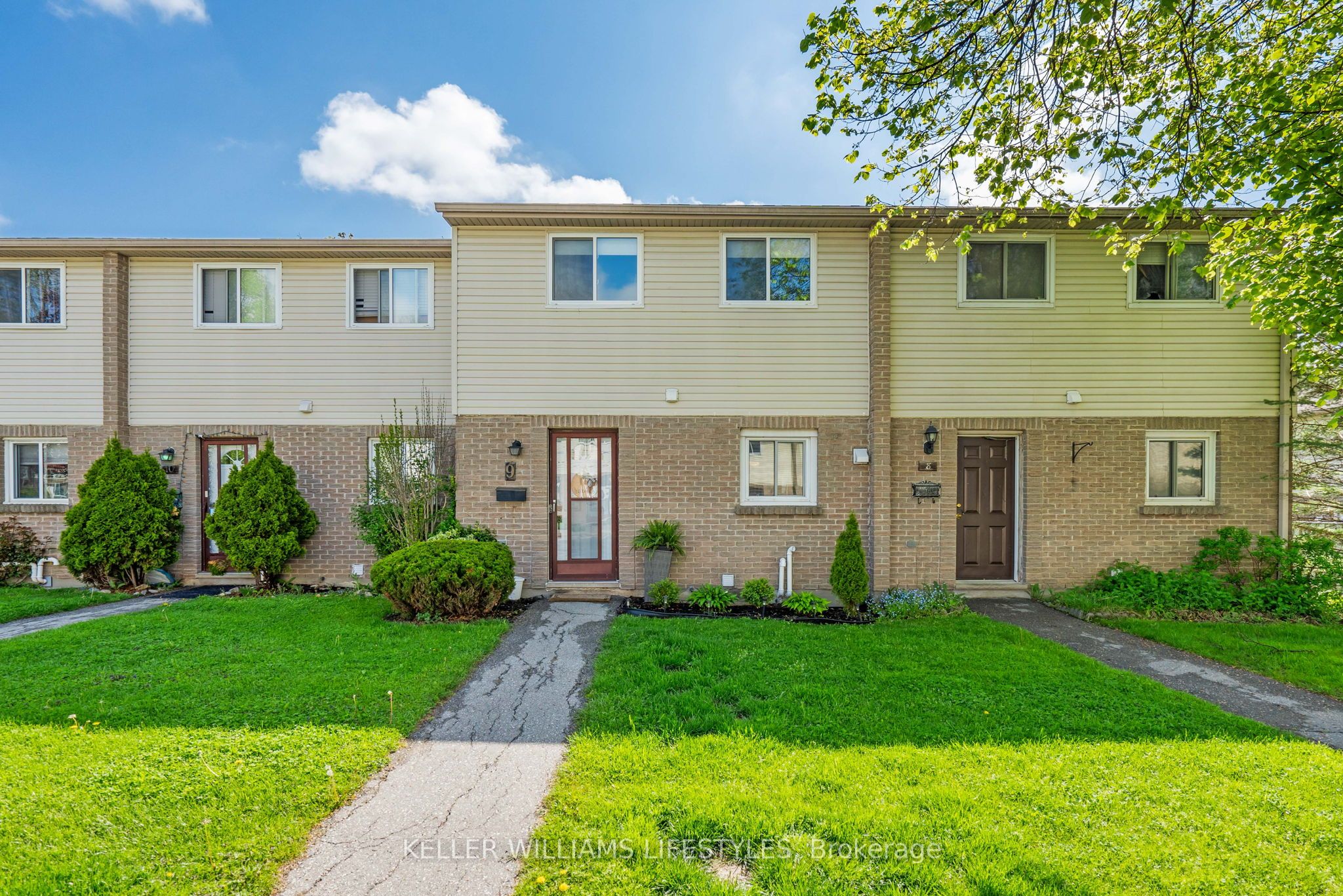 #9 - 166 Southdale Road Property Photo 1
