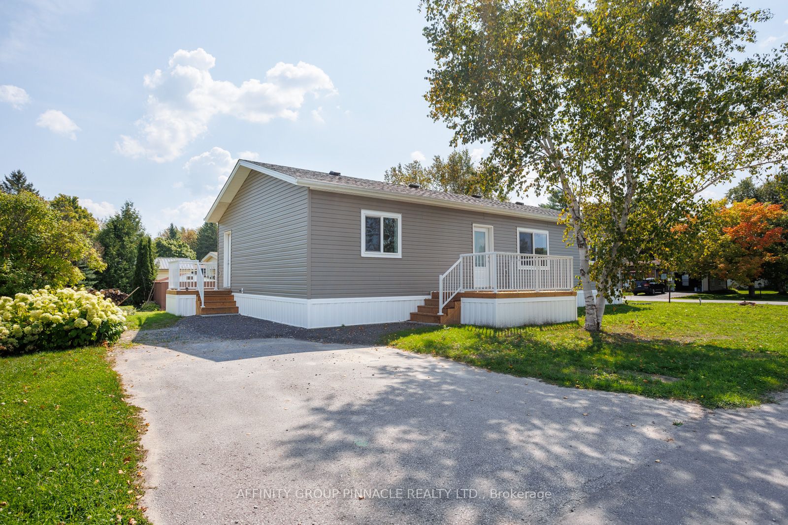 16 Park Street Property Photo