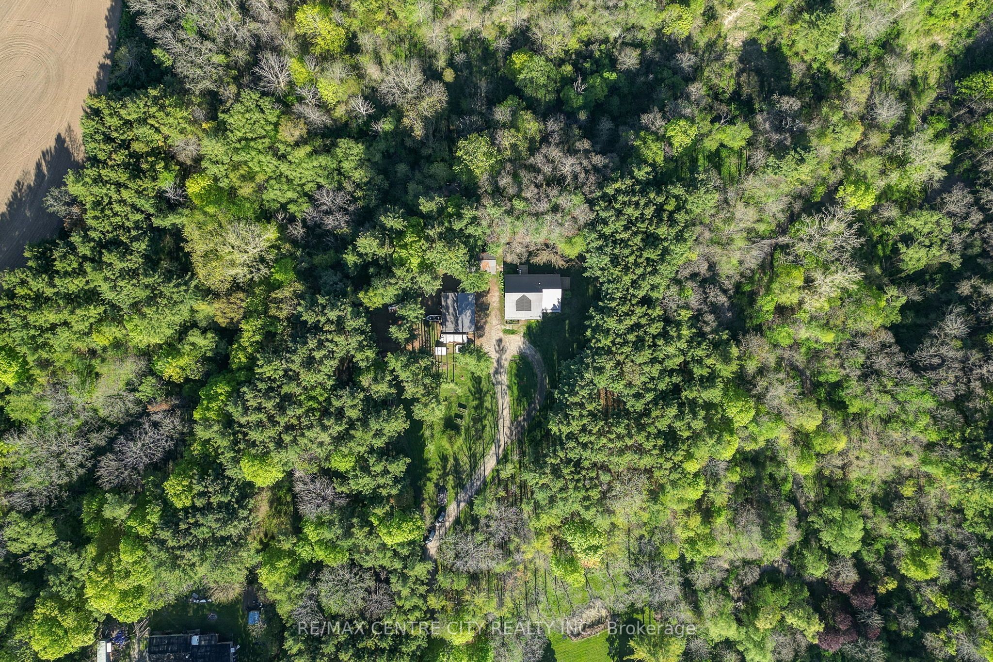 35035 Lake Line Property Photo 3