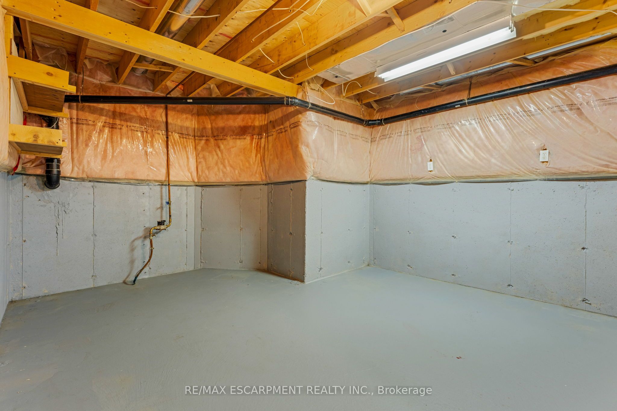 6 Village Drive Property Photo 31