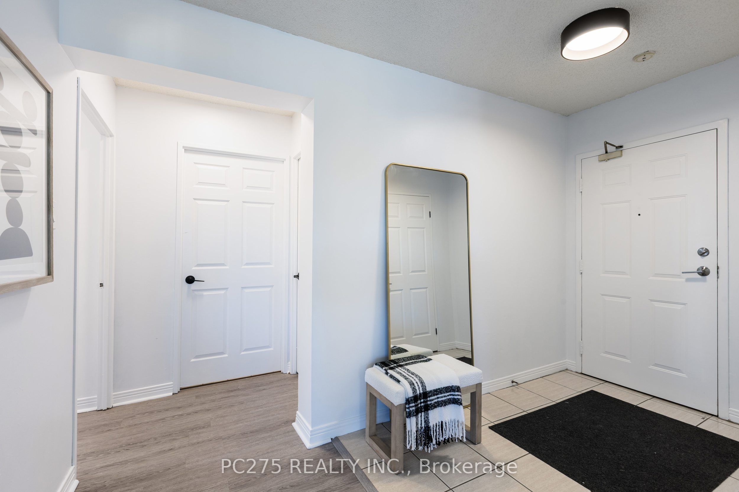 549 Ridout Street N 407 Property Photo 28