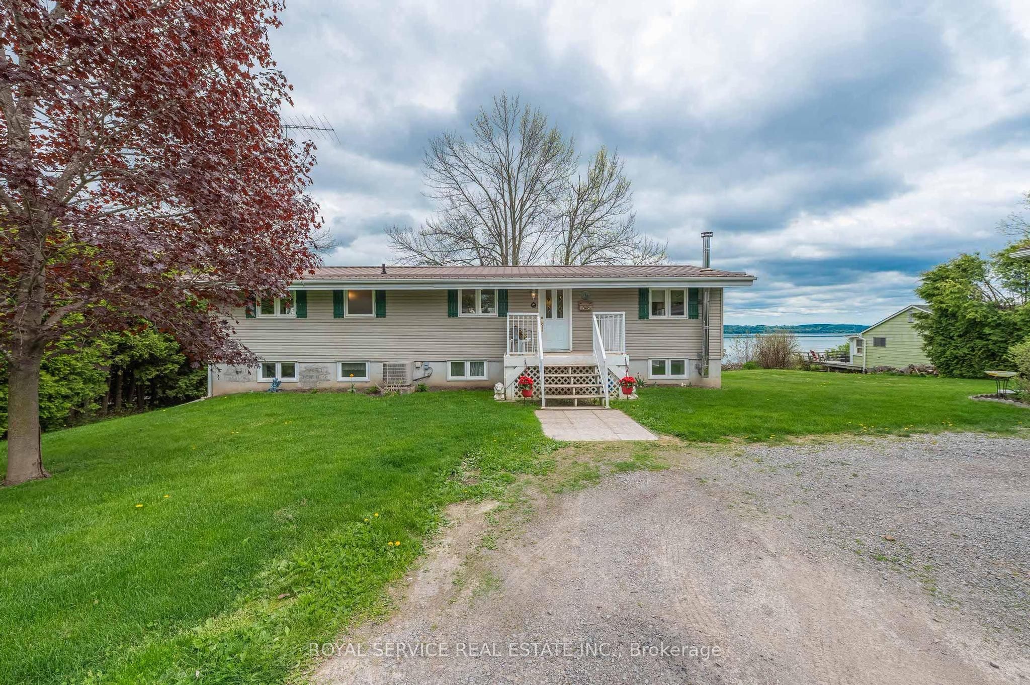 537 Foley Road Property Photo 3