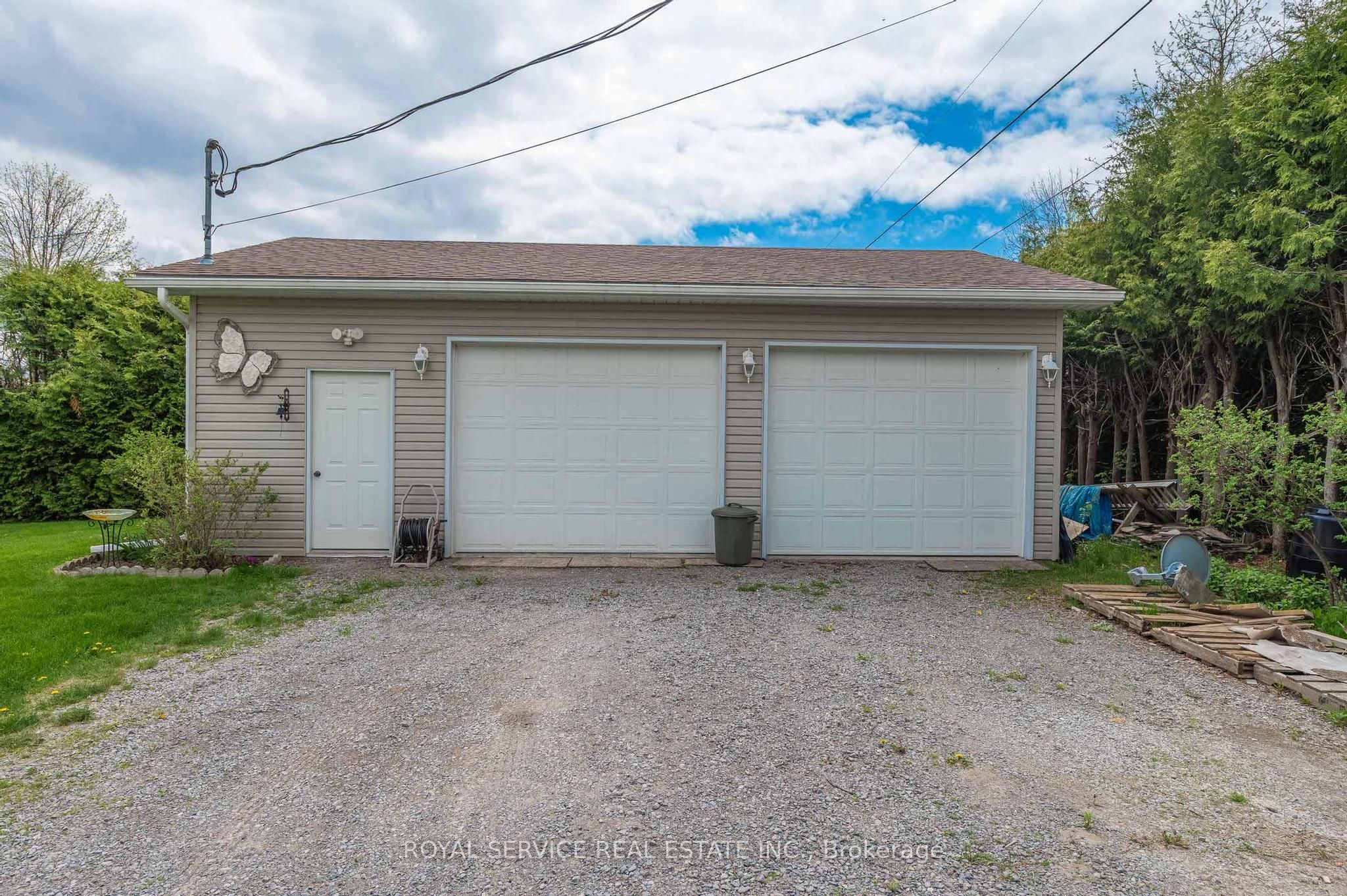 537 Foley Road Property Photo 6
