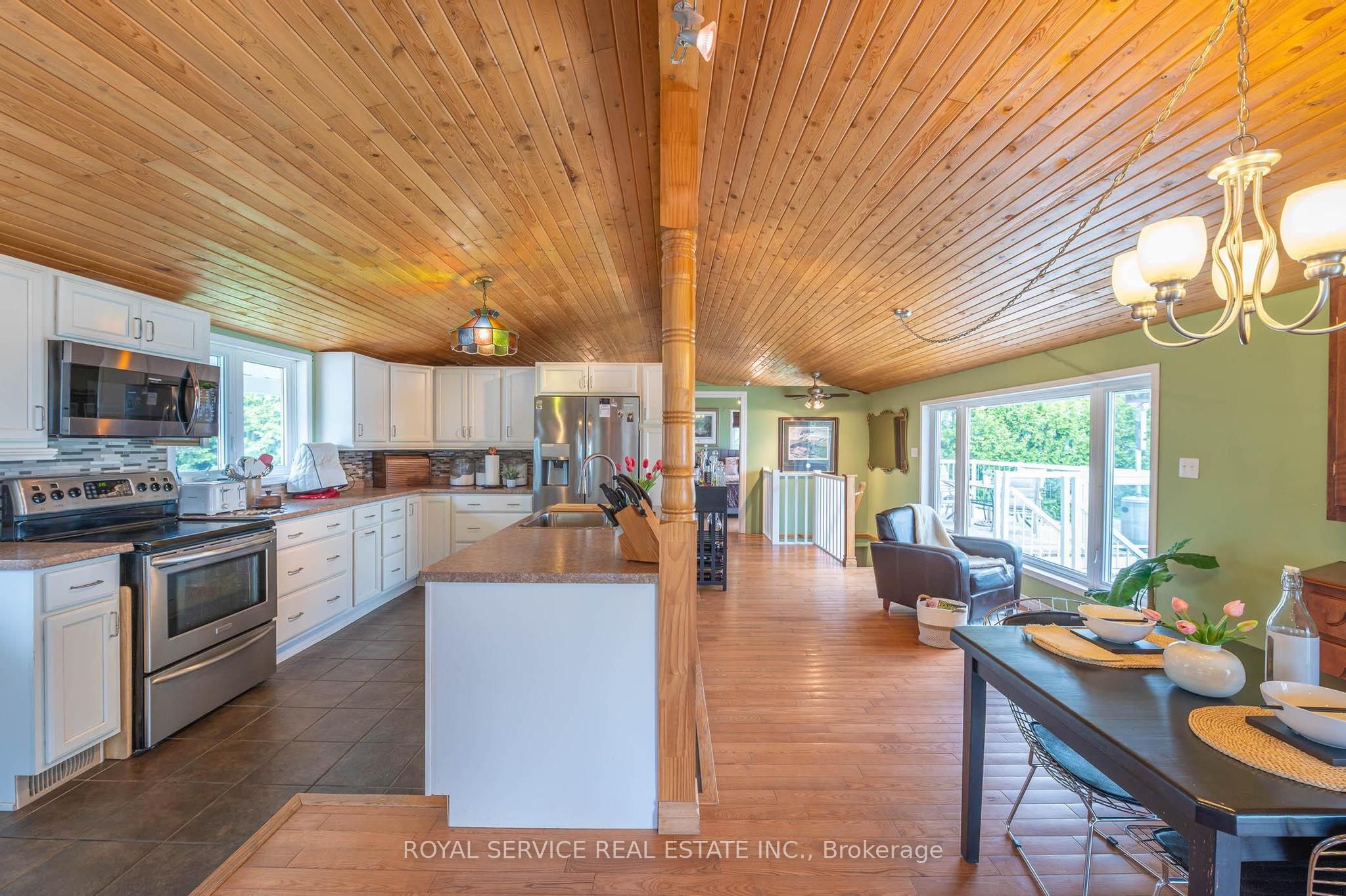 537 Foley Road Property Photo 13